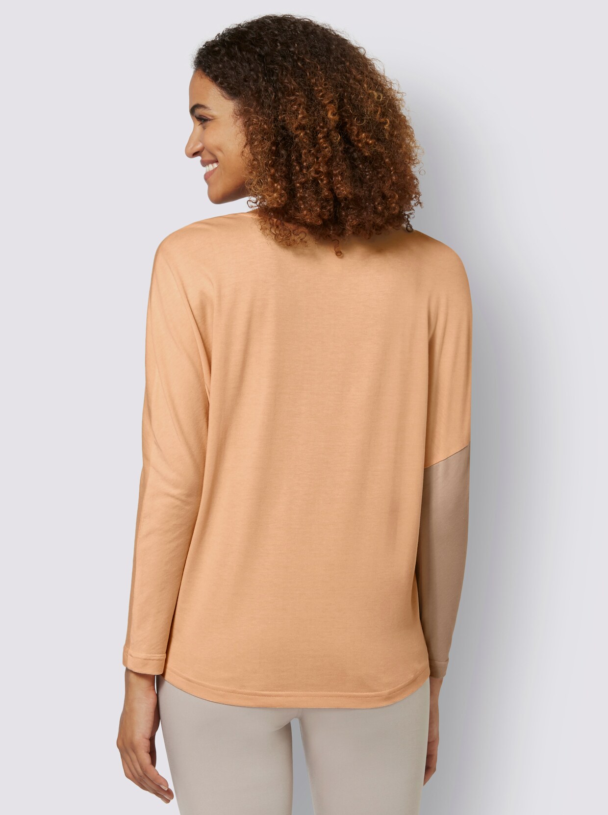 Fledermausshirt - apricot-sand-gemustert