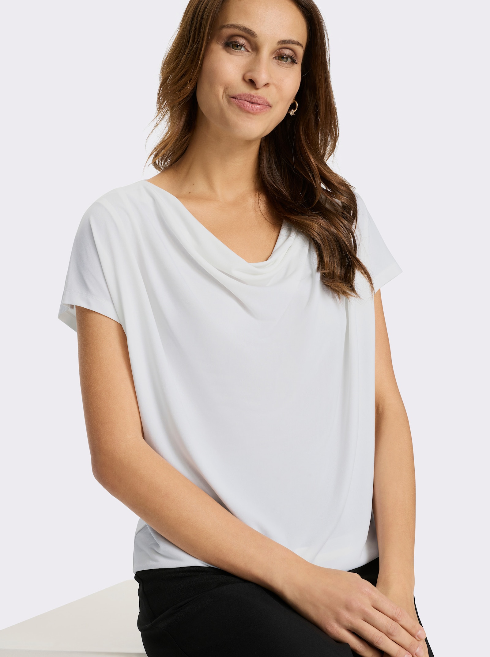 Shirt met cascadehals en oversized schouders - ecru