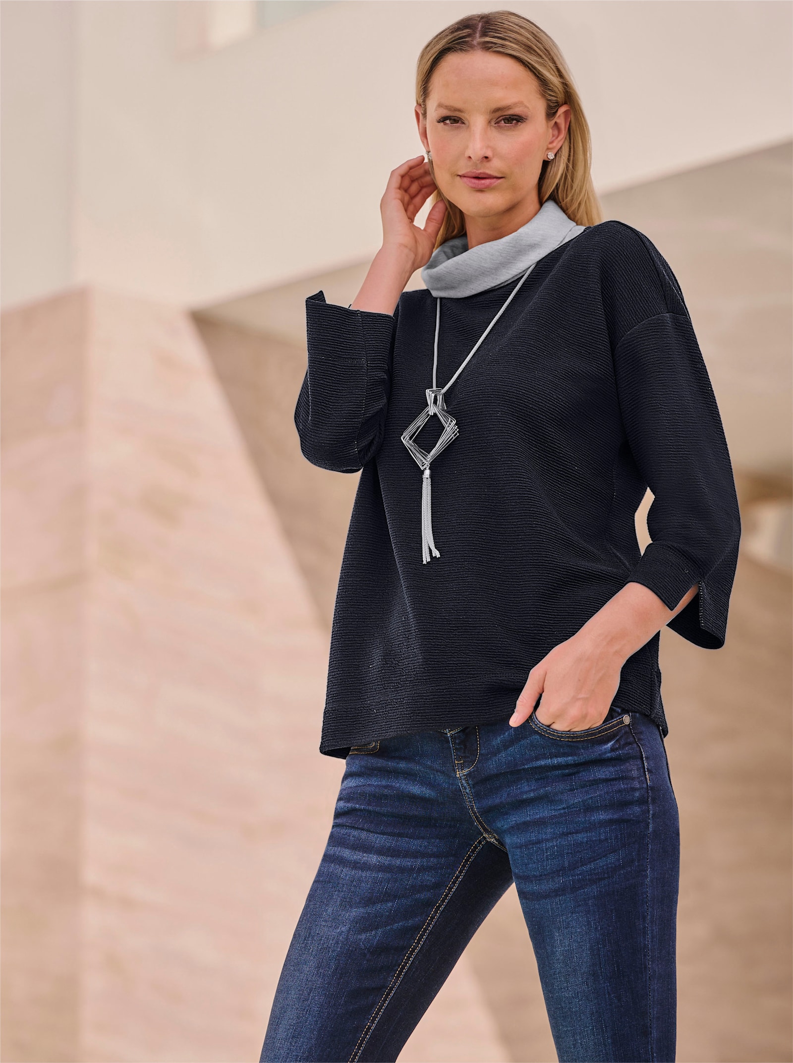 heine Rollkragenshirt mit kontrastfarbener Innenseite - marine