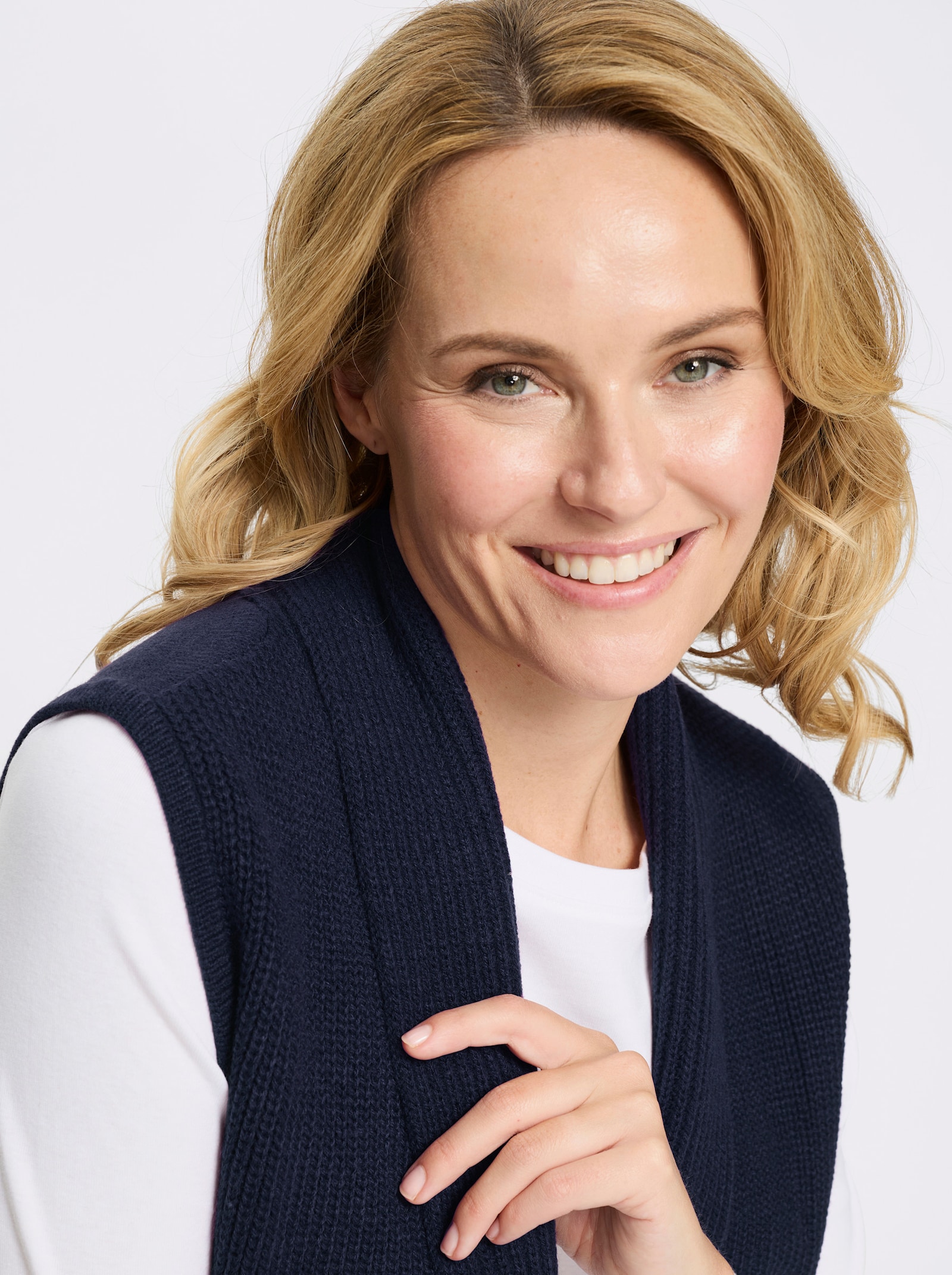 Strickweste mit Schalkragen - marine