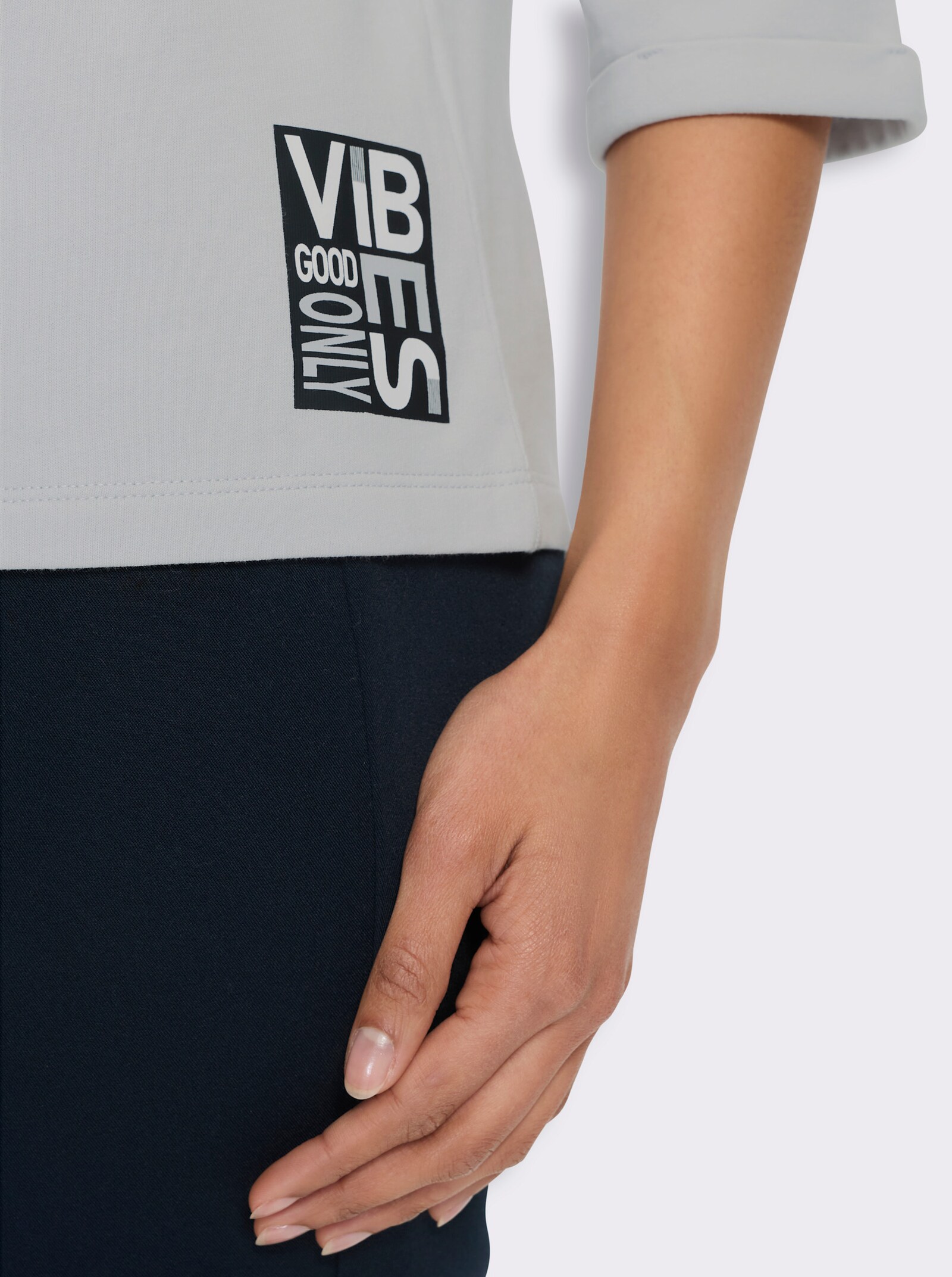  3/4-Arm-Shirt mit halsfernem Stehkragen - hellgrau