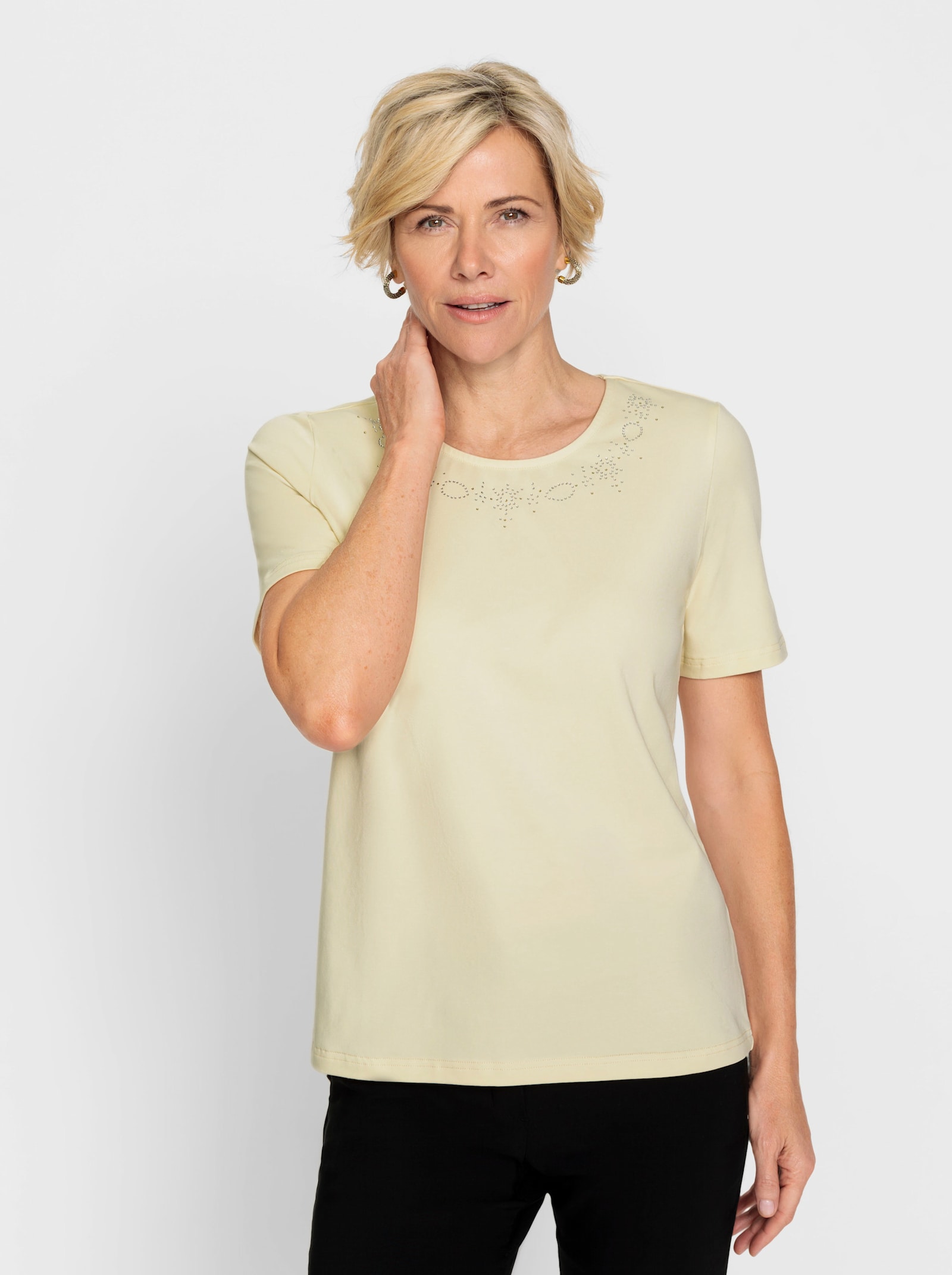 Rundhalsshirt mit Steinchenverzierung am Ausschnitt - vanille