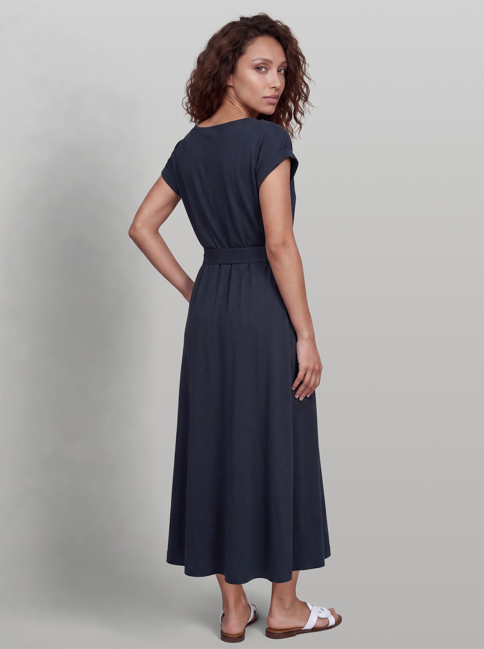 heine Baumwollkleid mit Bindegürtel - marine