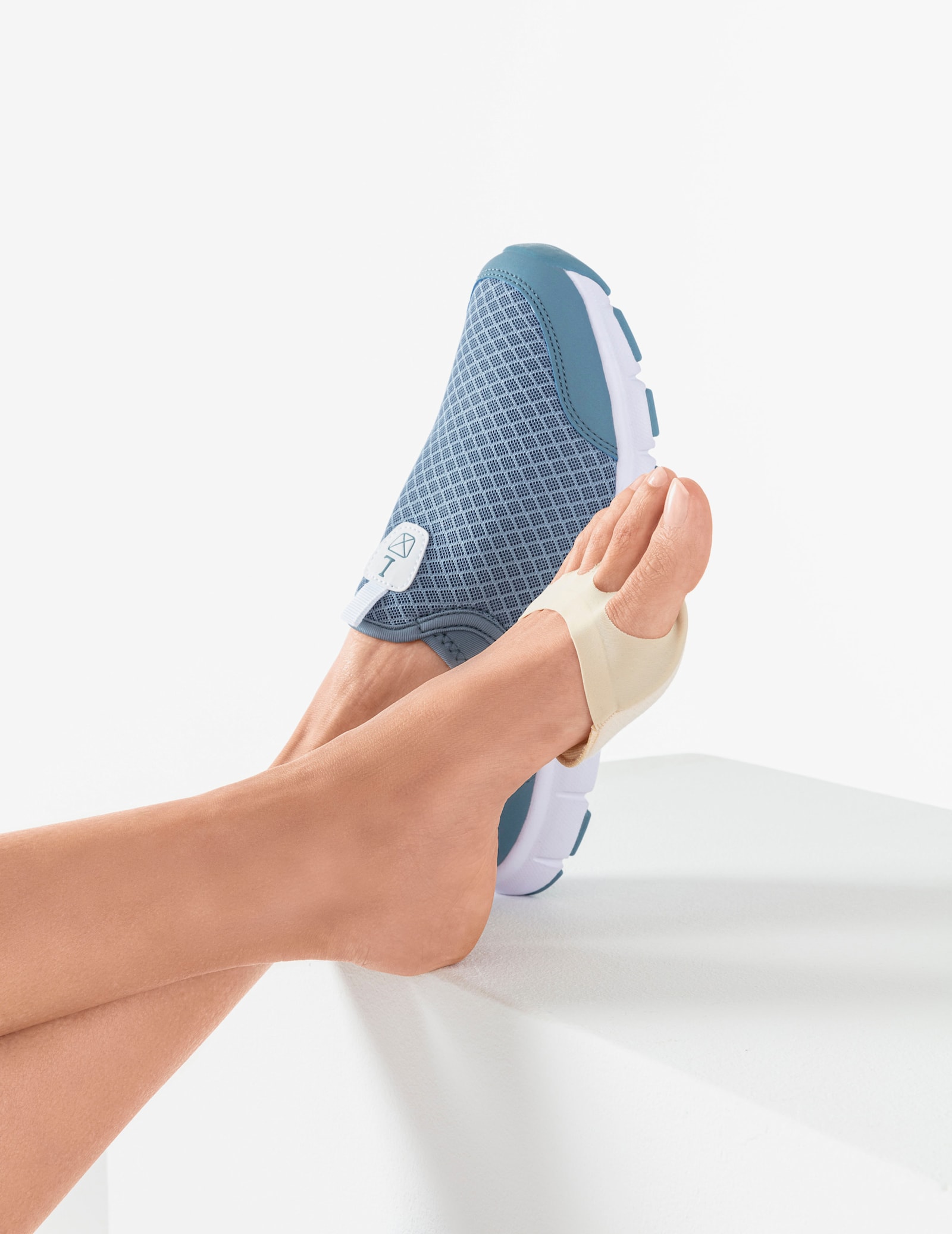 LASCANA Sneaker - blau