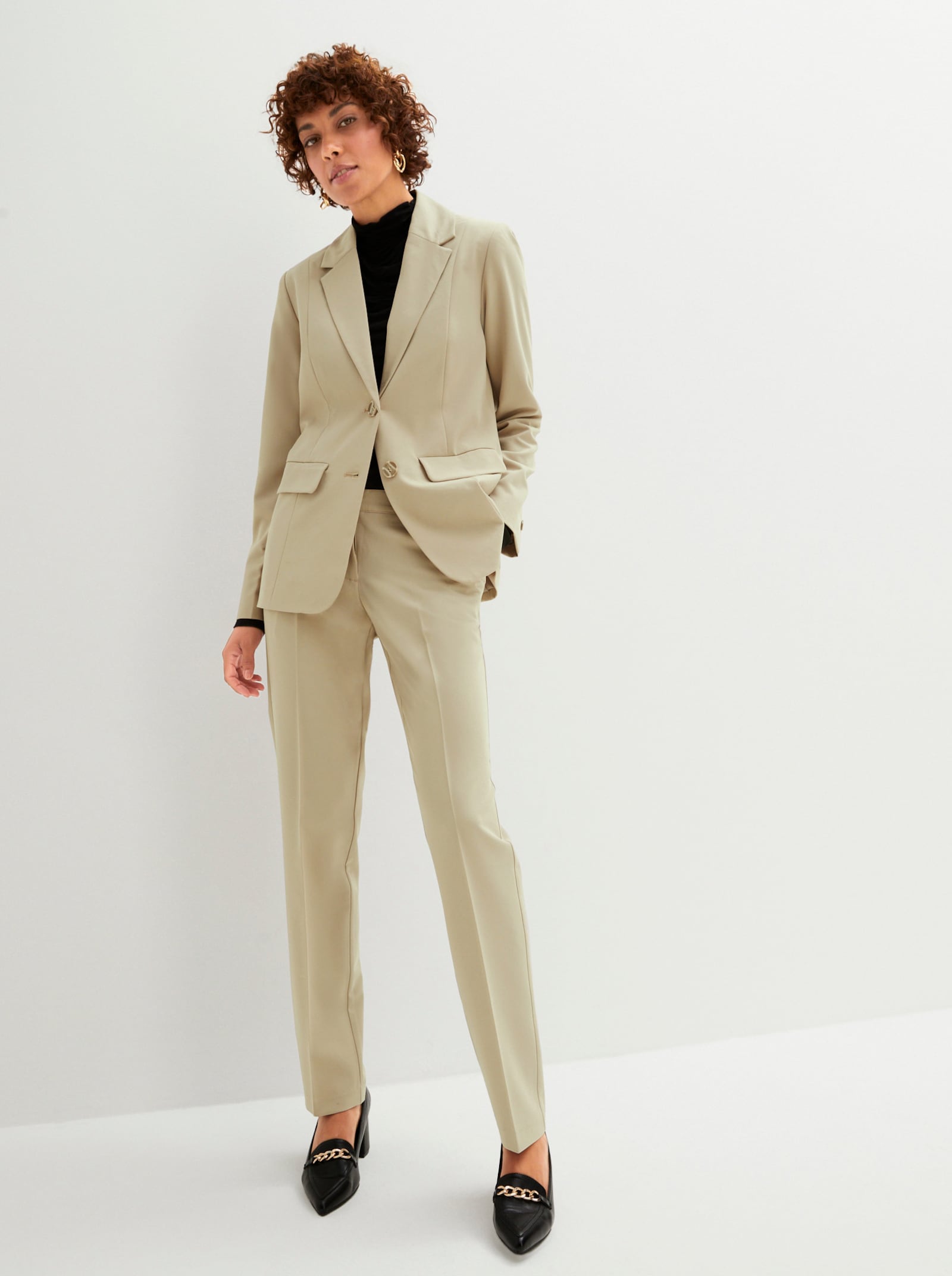 Hosenanzug in Stretch-Qualität mit Viskose - sand