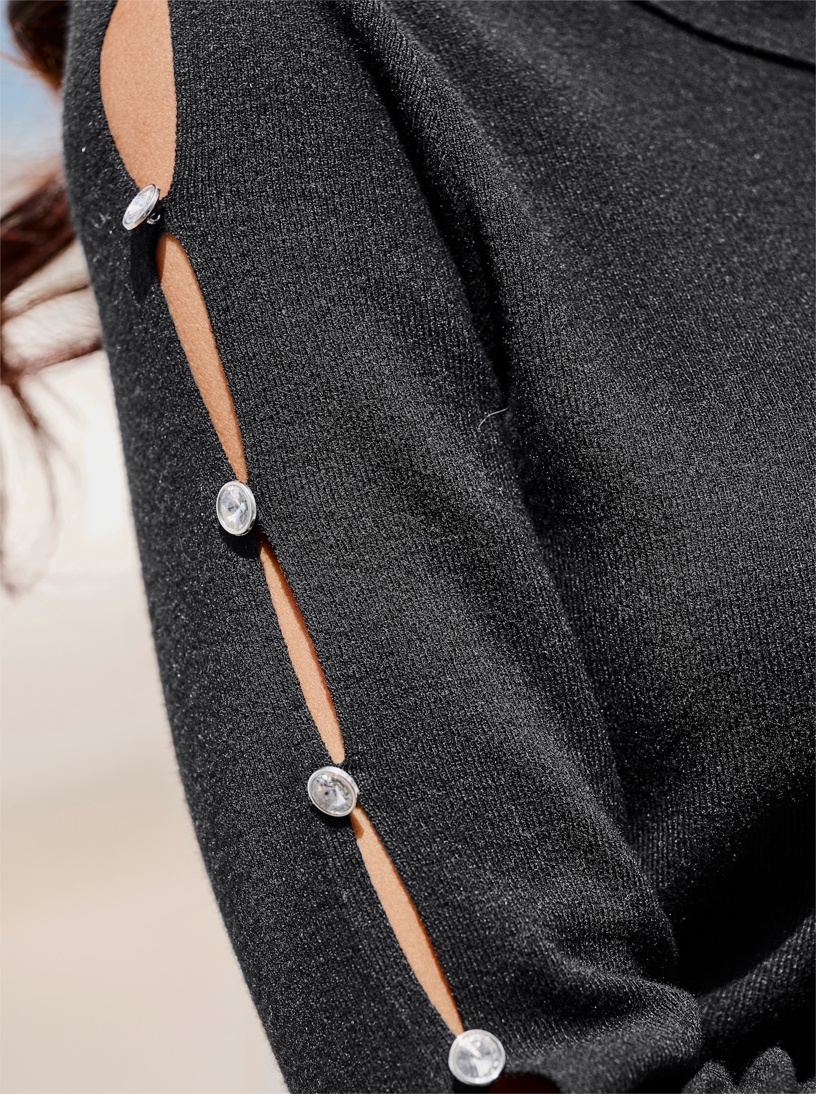 heine Rollkragenpullover mit Cut-outs - schwarz