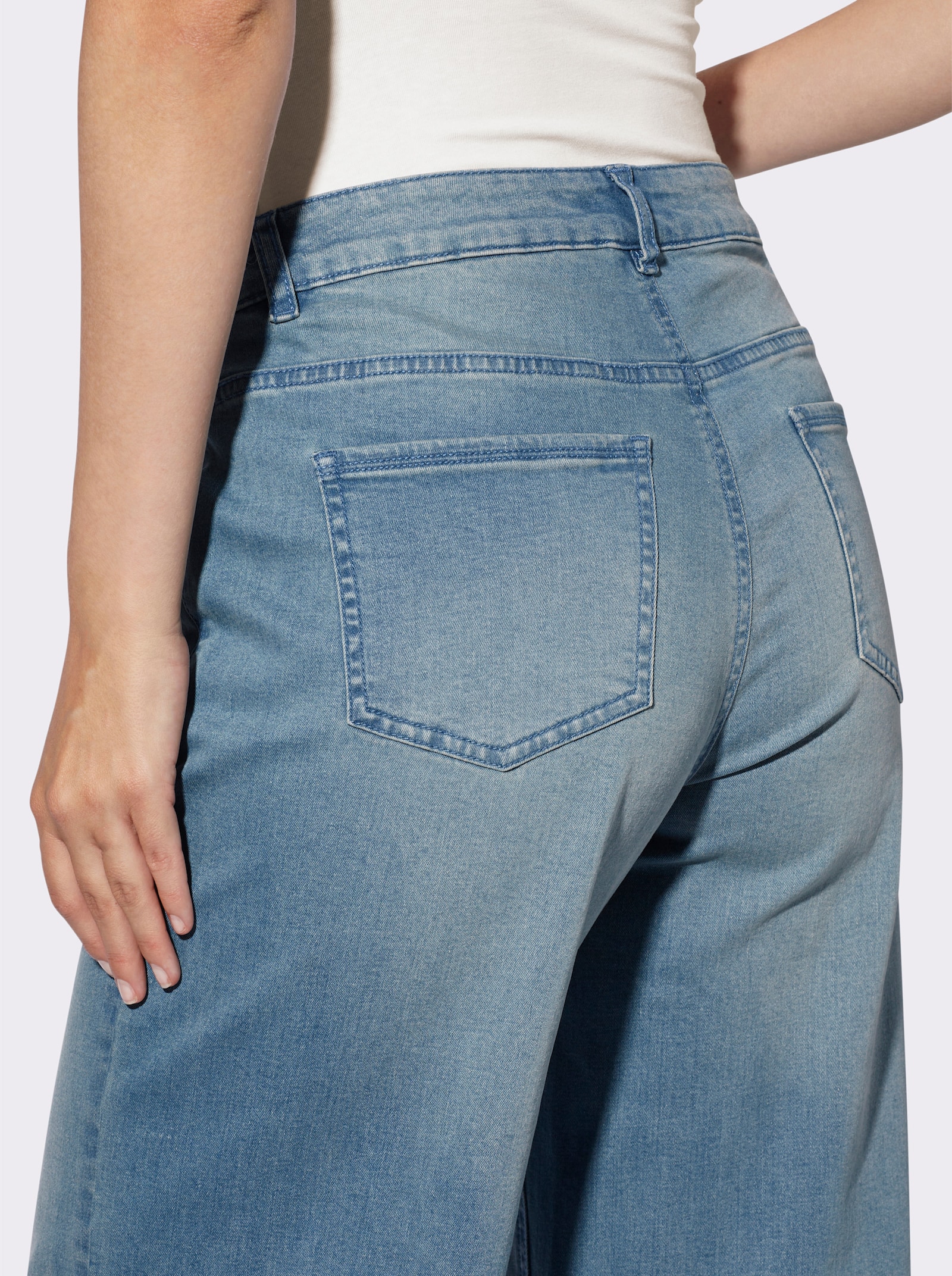 heine 5-Pocket-Jeans mit weitem Bein - blue-bleached