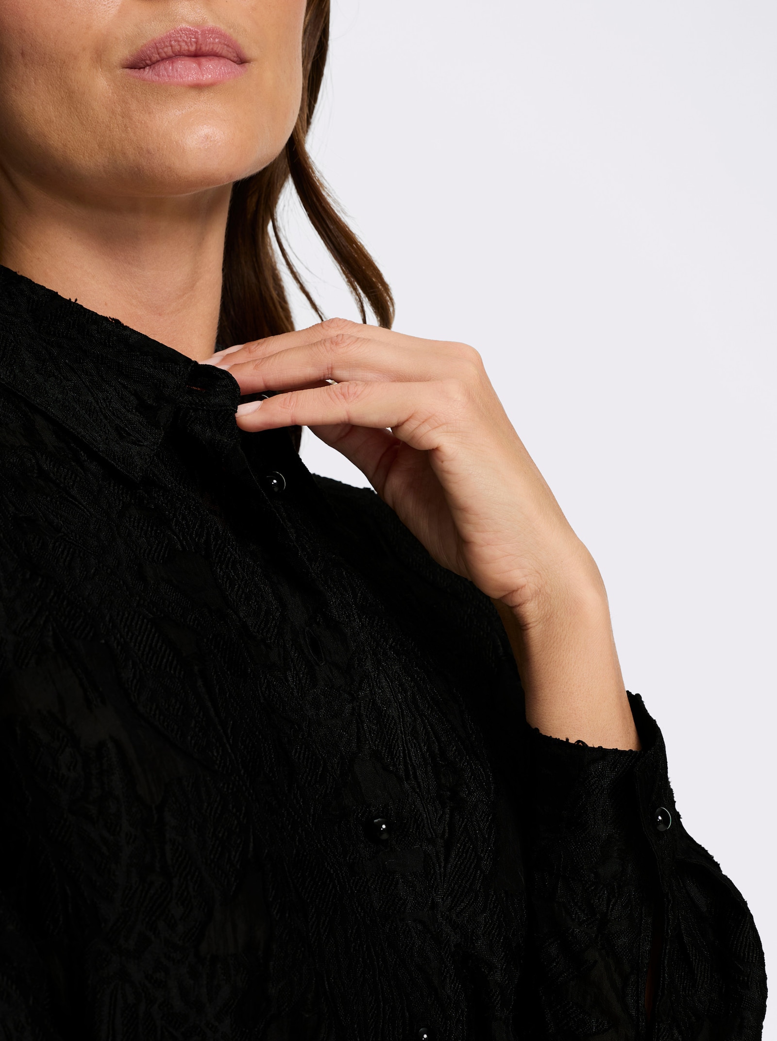 heine Hemdbluse in Ausbrenner-Optik - schwarz