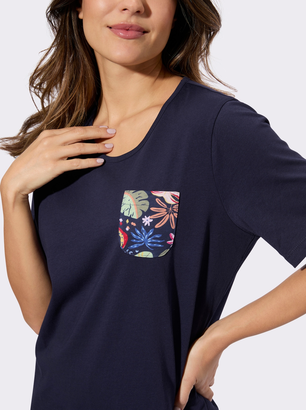 Schlafanzug mit Brusttasche - marine-bedruckt