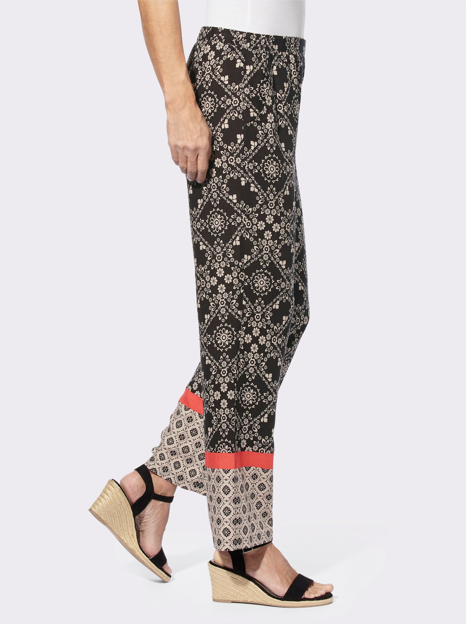 Schlupfhose mit weitem Bein, bedruckt - schwarz-beige-bedruckt