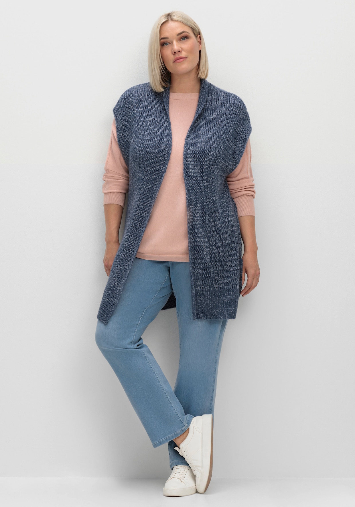 Strickweste aus meliertem Garn - rauchblau-meliert