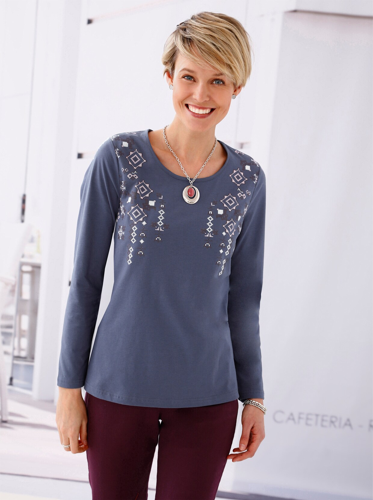 Rundhalsshirt - rauchblau-bedruckt