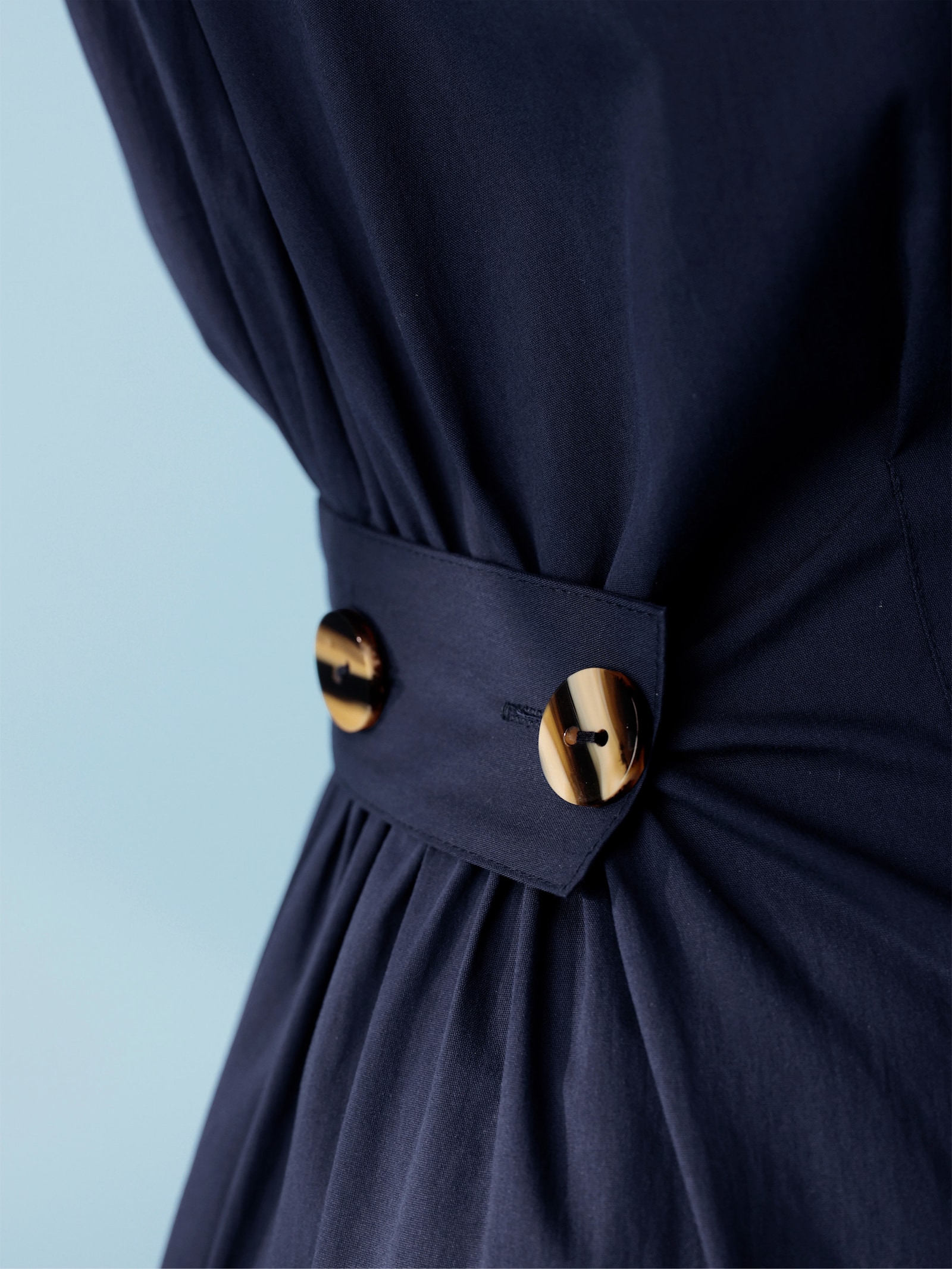 heine Robe tissée avec patte de boutonnage invisible - marine