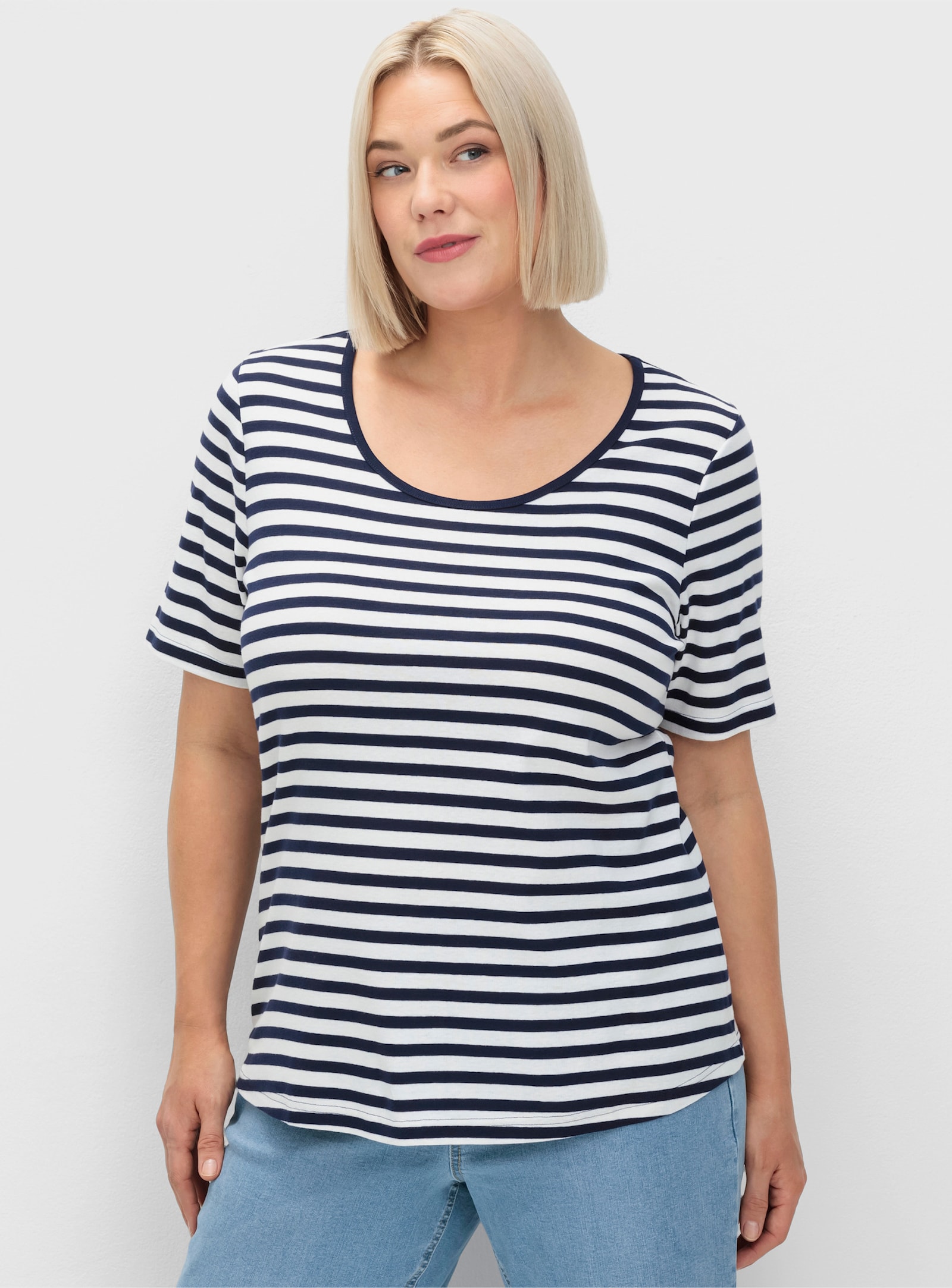 sheego Streifenshirt mit Rundhalsausschnitt - marine-weiß