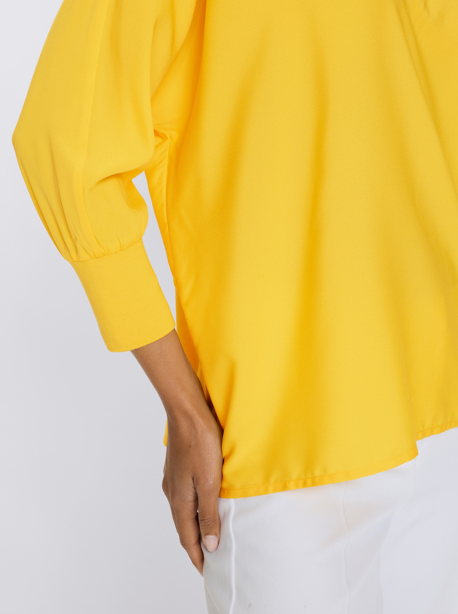 Navliek. blúzka,nadrozm.strih - žiarivá žltá