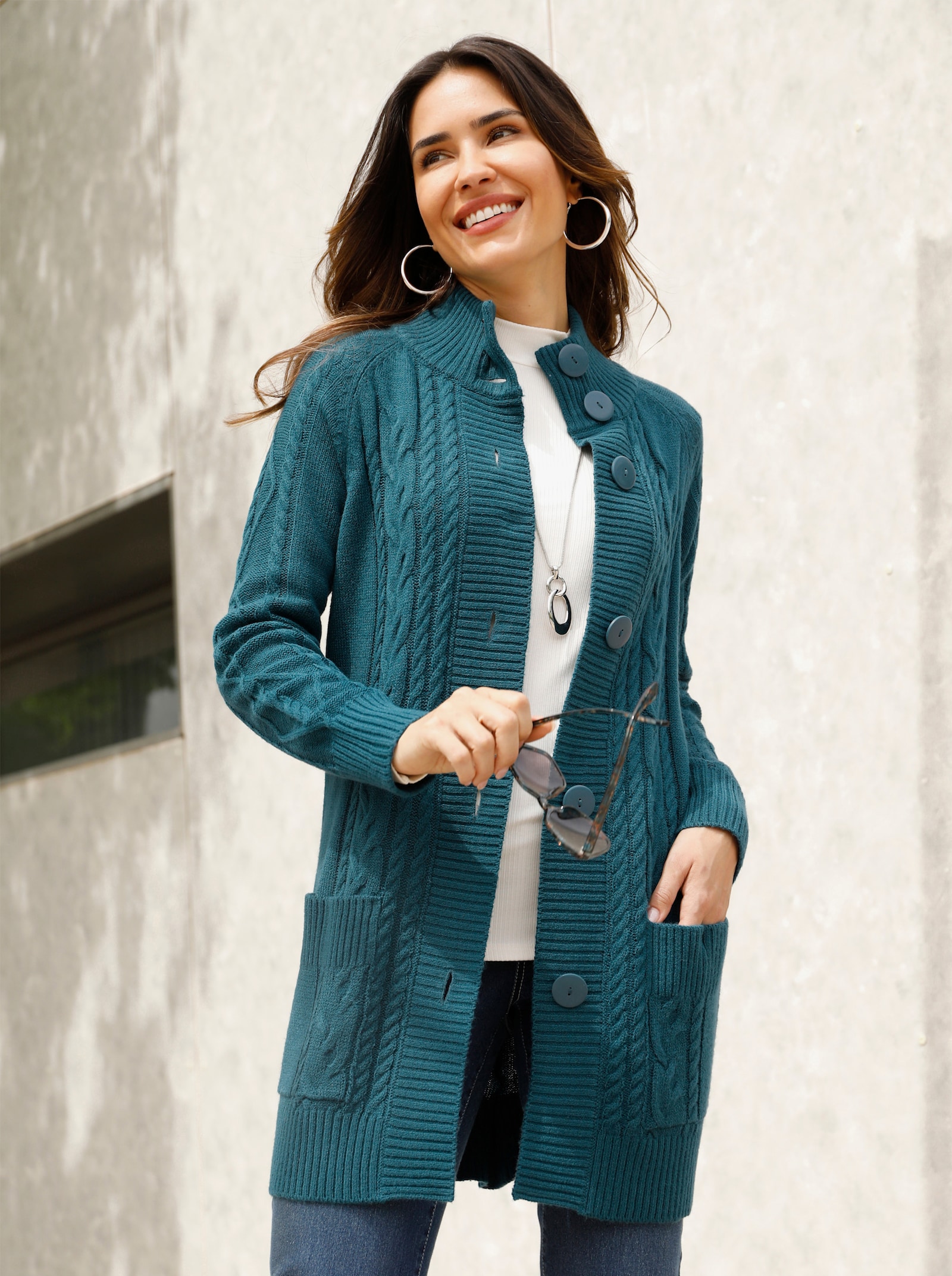 Vest met averecht gebreid patroon en kabelbreipatroon - petrol