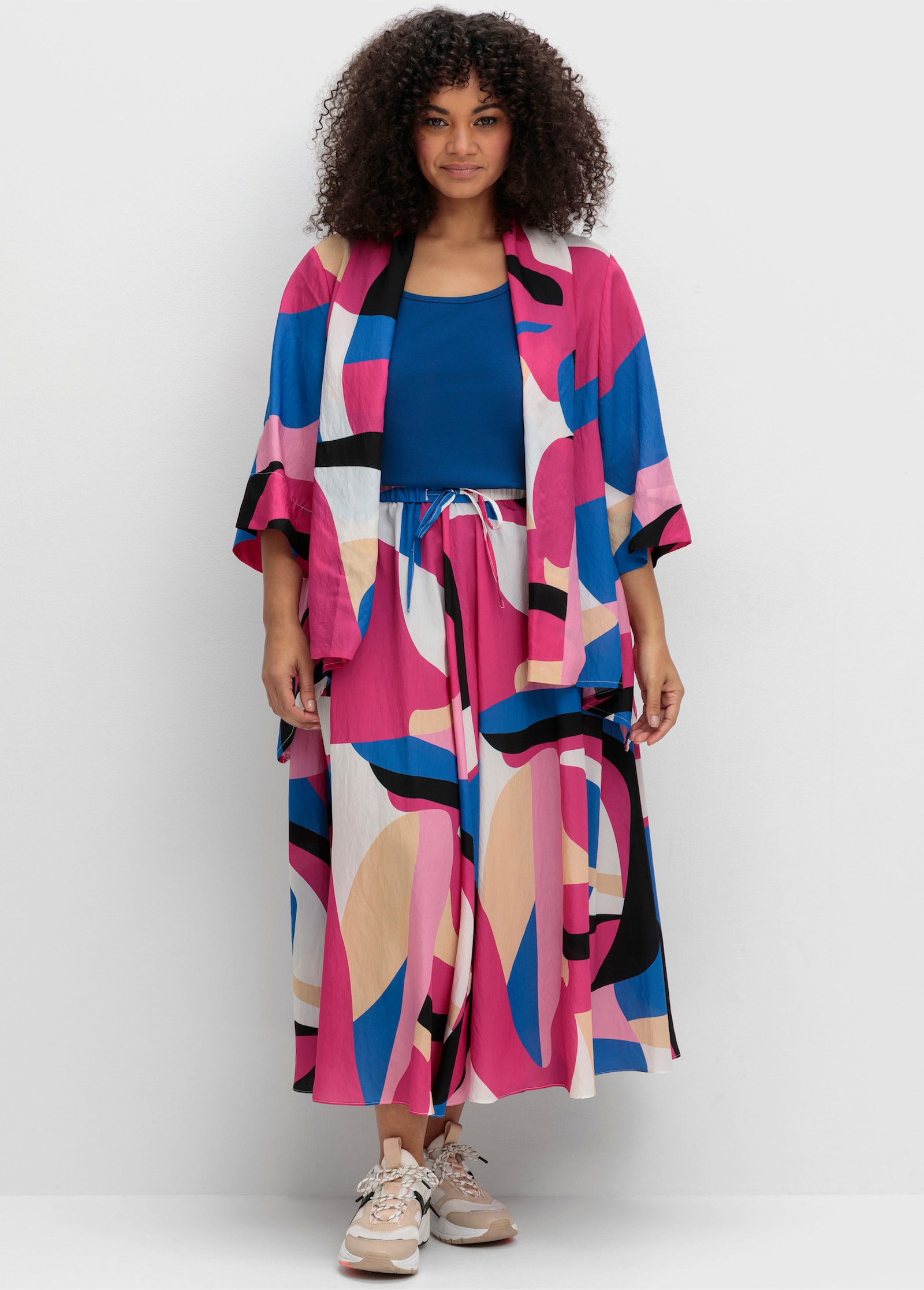 sheego Schlupfrock mit Grafikprint, in Midilänge - pink gemustert