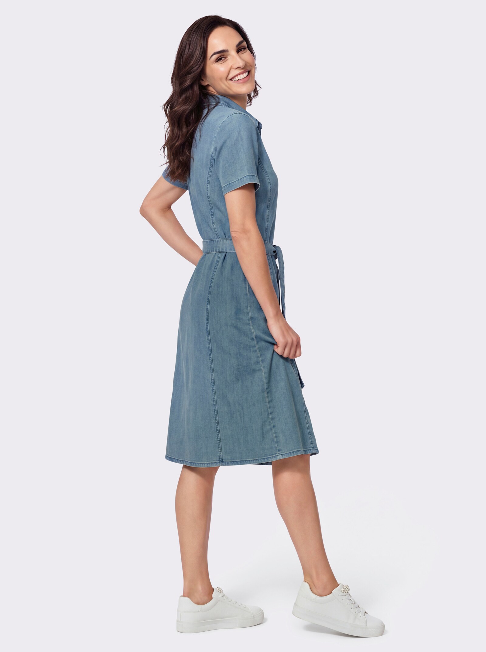 Jeanskleid mit floraler Stickerei - blue-bleached