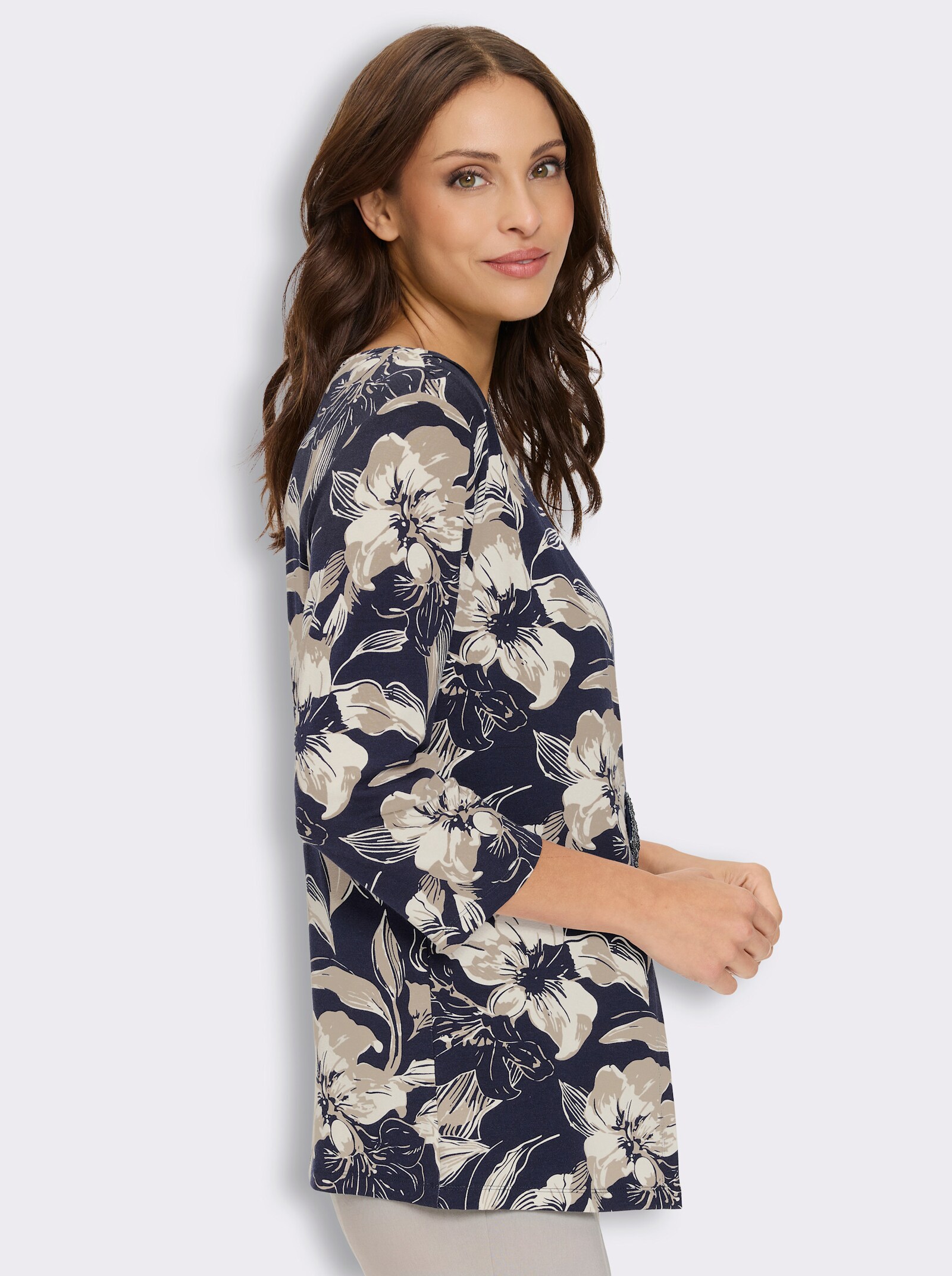 2-in-1-Shirt mit Ziersteinchen-Patch - marine-beige-bedruckt