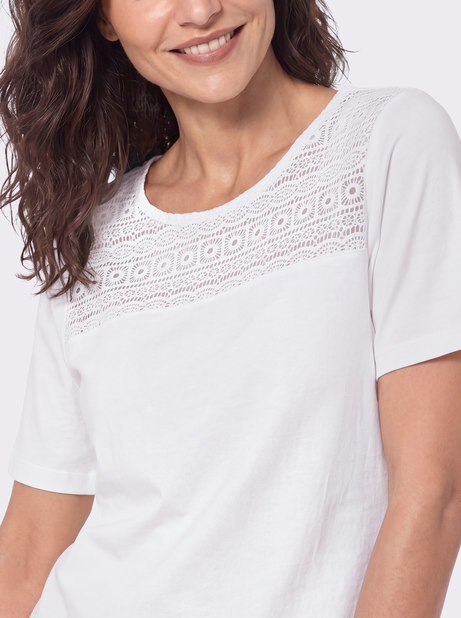 Spitzenshirt mit Rundhals-Ausschnitt - weiß