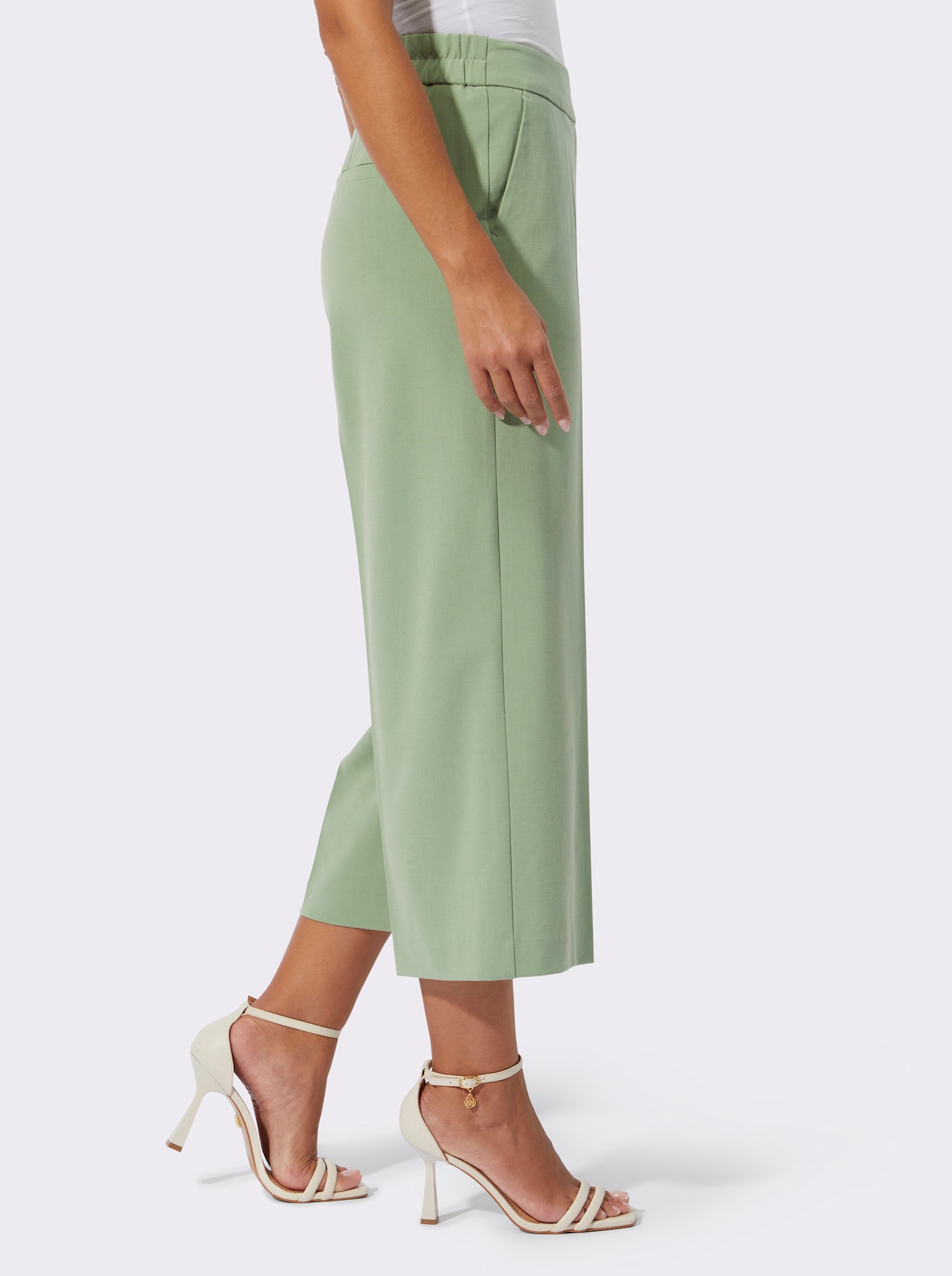 Stoffhose mit Zier-Taschen hinten - eucalyptus