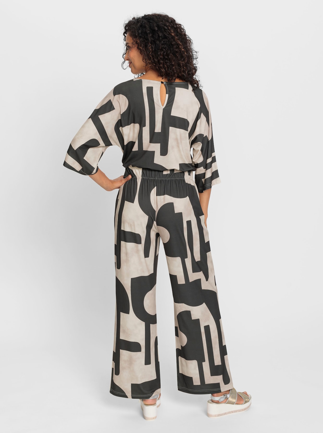 Jumpsuit im Grafikmuster, Jersey - champagner-graphit-bedruckt