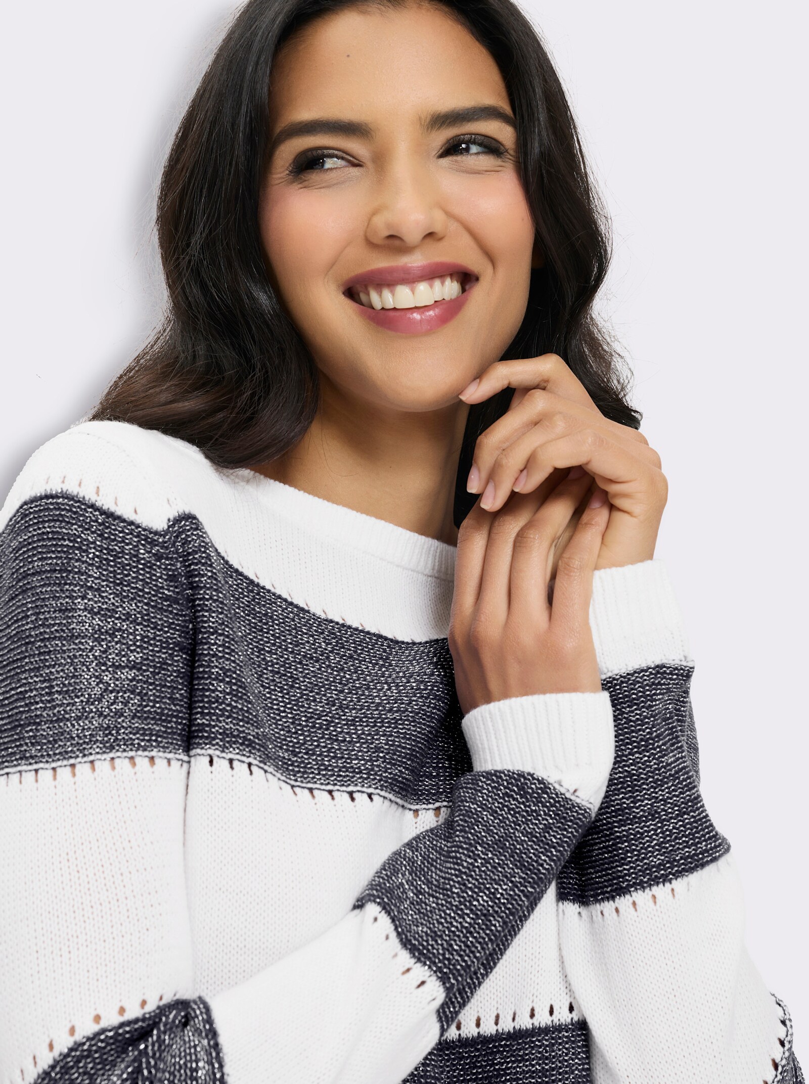Langarm-Pullover mit Glanzgarn, Streifen-Muster - marine-ecru-gemustert