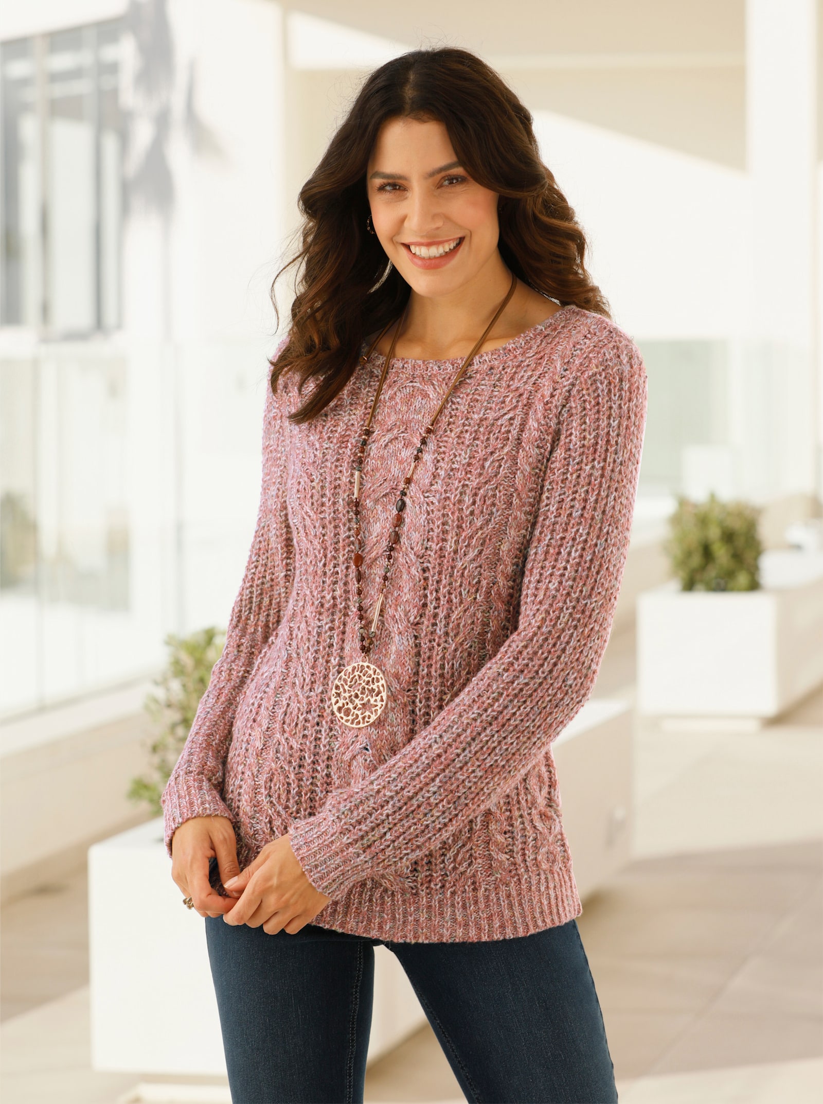 Langarm-Pullover mit Zopfmuster vorne - rosenholz-meliert