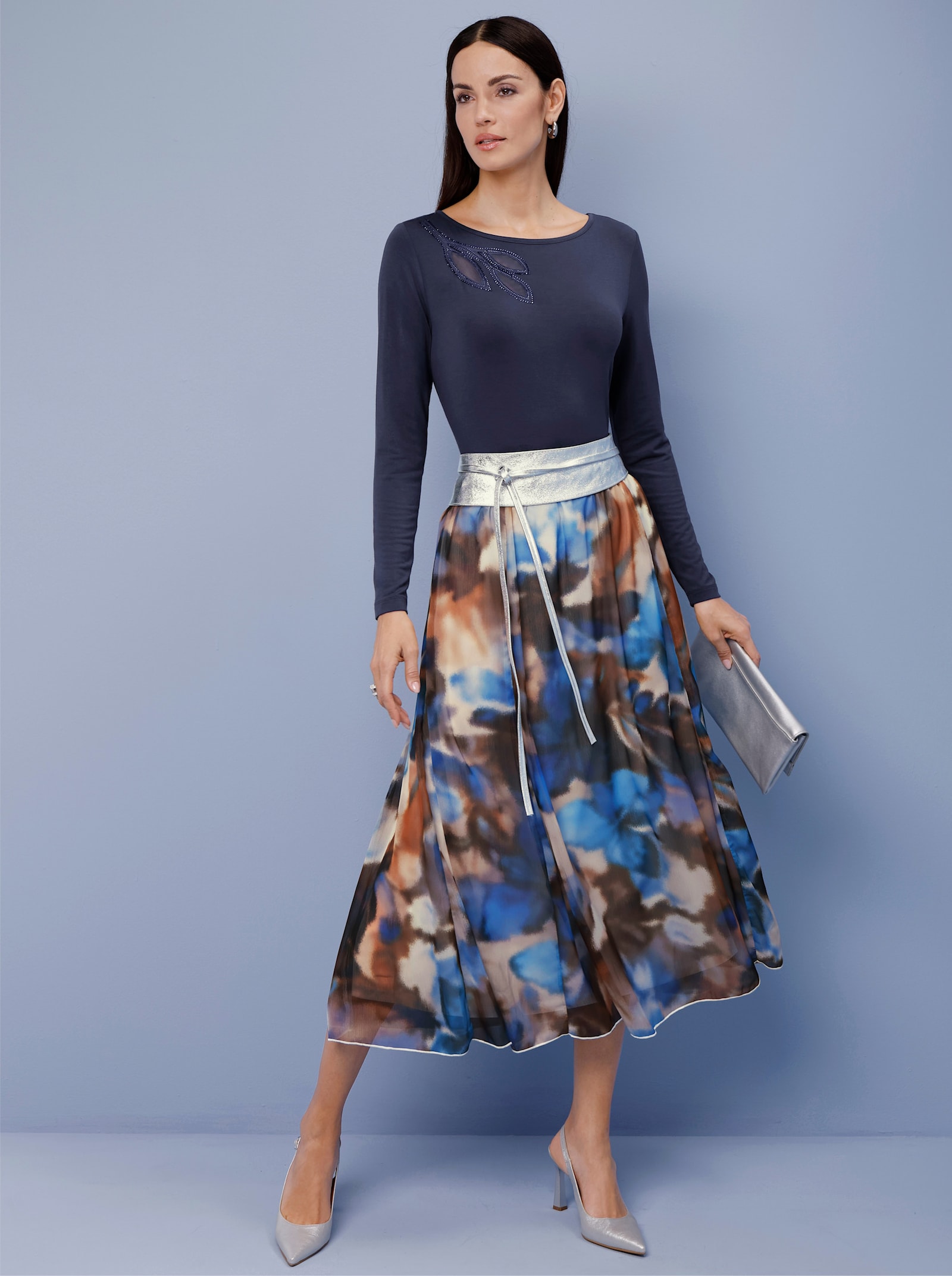 Langarmshirt mit Ziersteinchen - marine