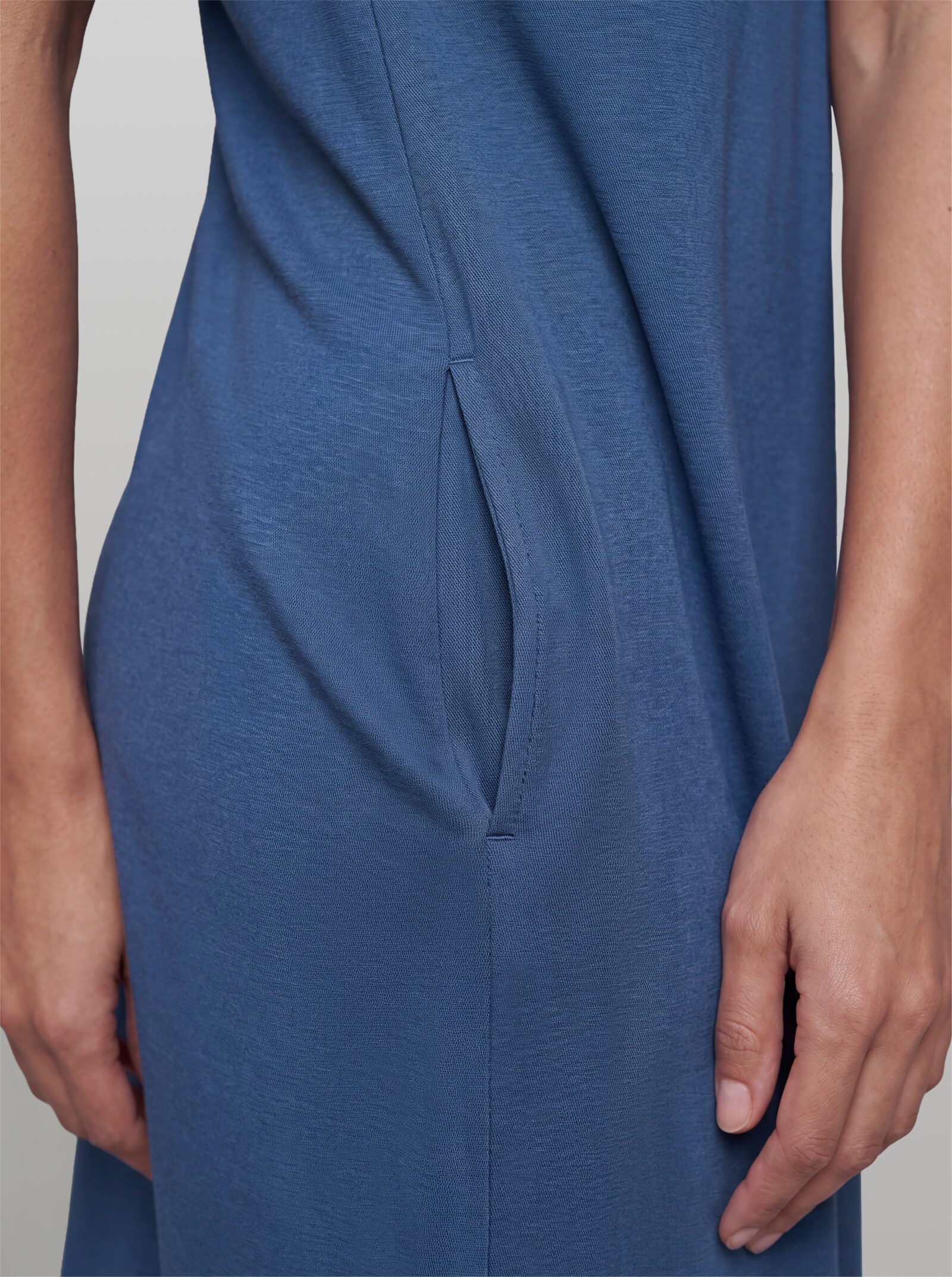 heine Shirtkleid mit Falte - jeansblau