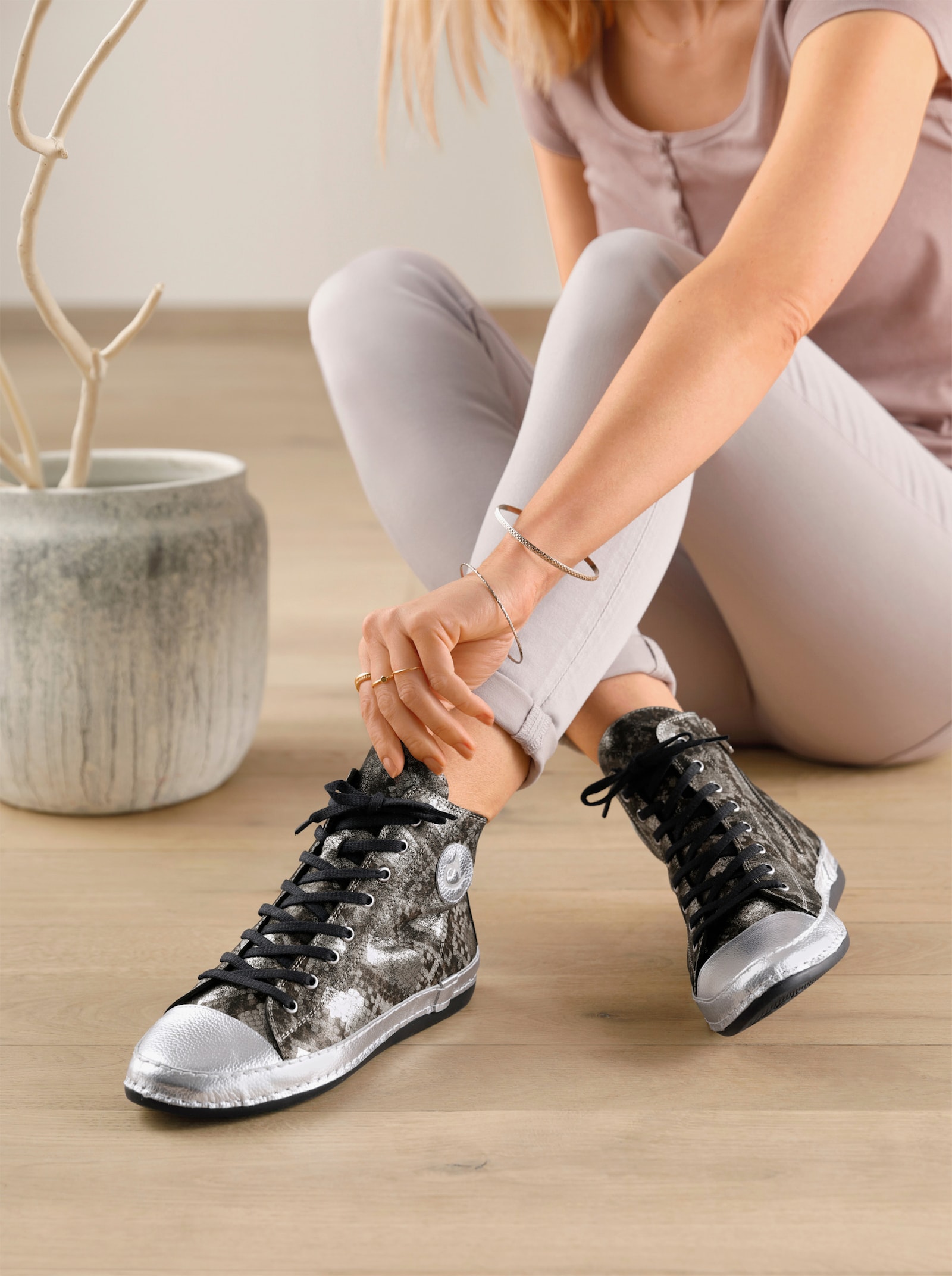 Andrea Conti Sneaker - schwarz-silberfarben