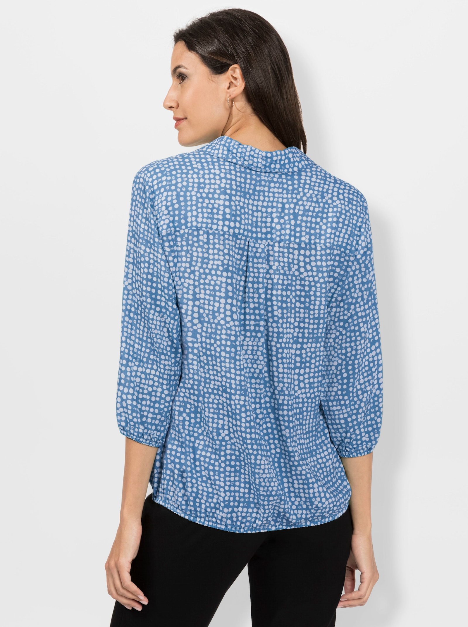 Schlupf-Bluse mit schimmernden Knöpfen - mittelblau-weiß-bedruckt
