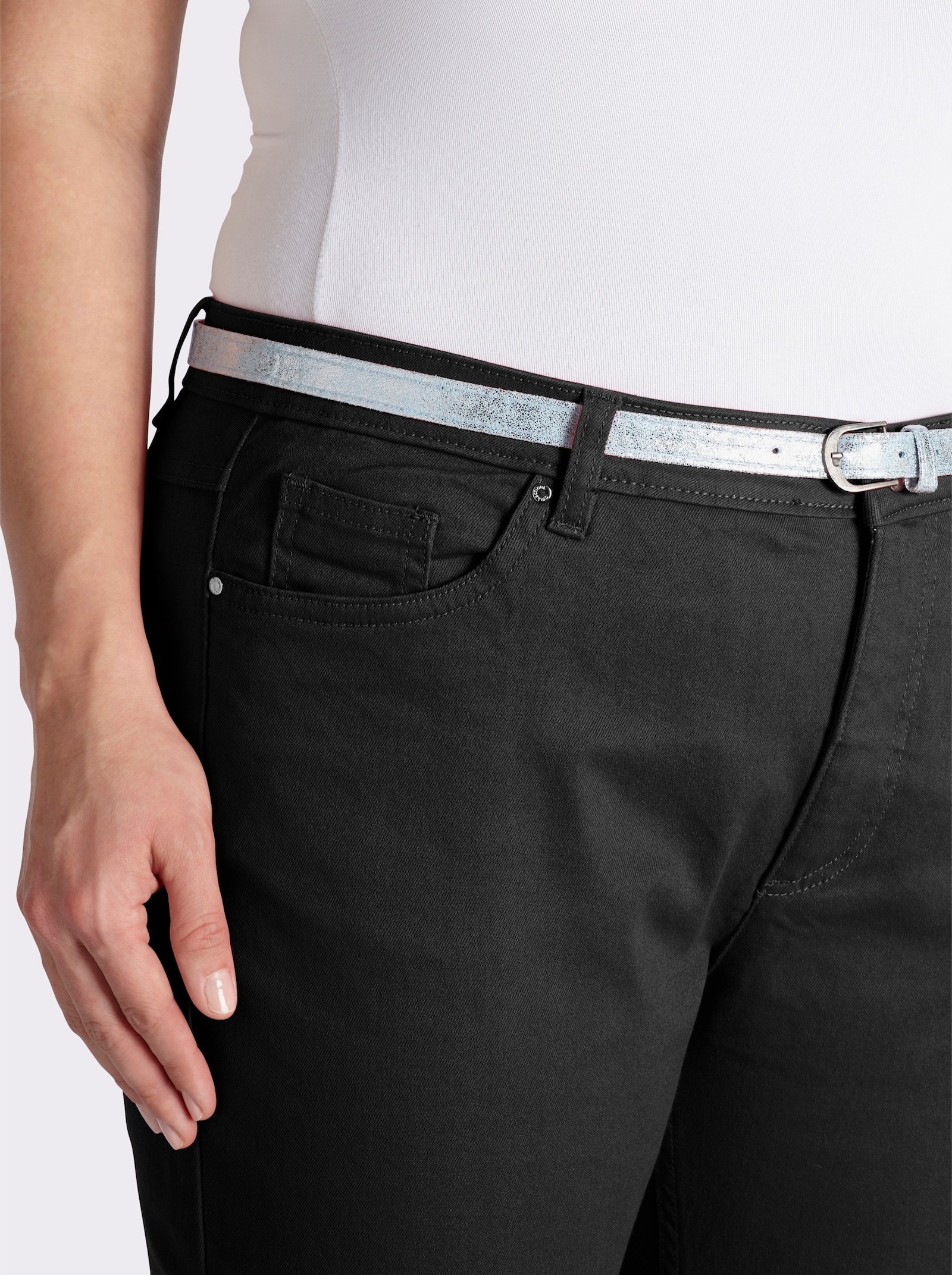 Caprijeans inklusive Gürtel - schwarz