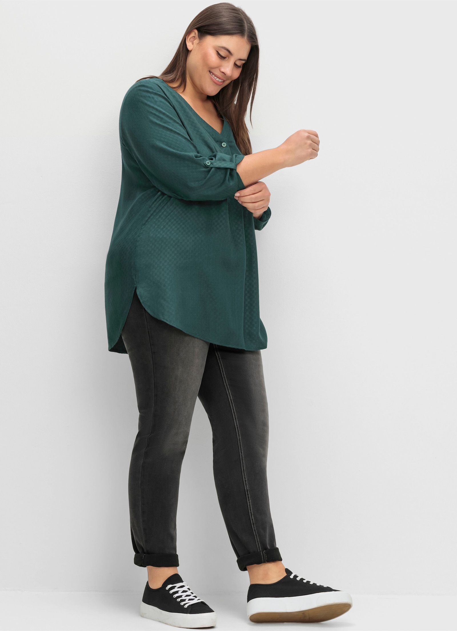 sheego Tunika mit dekorativer Falte - tiefgrün