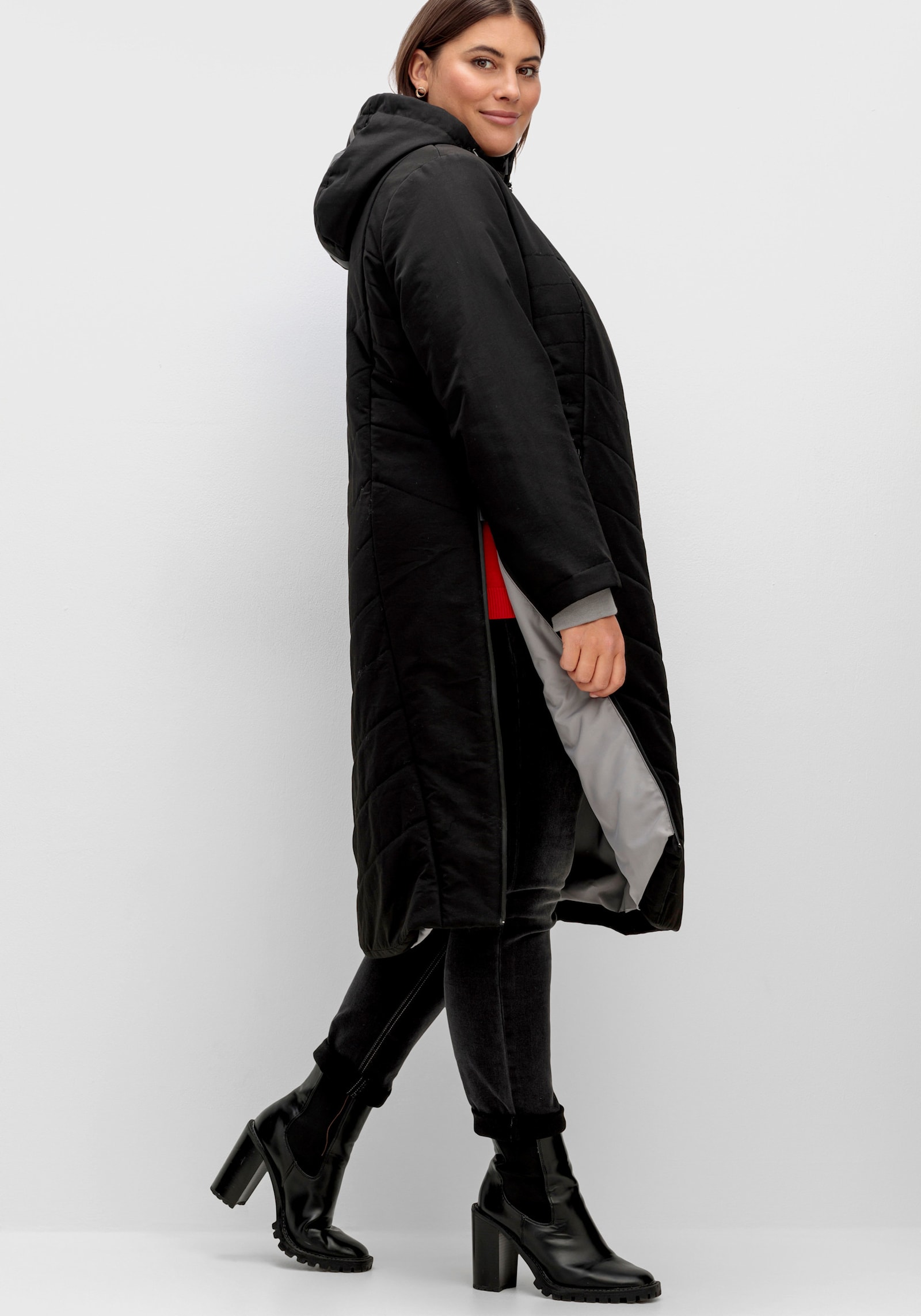 sheego Steppmantel mit seitlichen Reißverschlüssen - schwarz