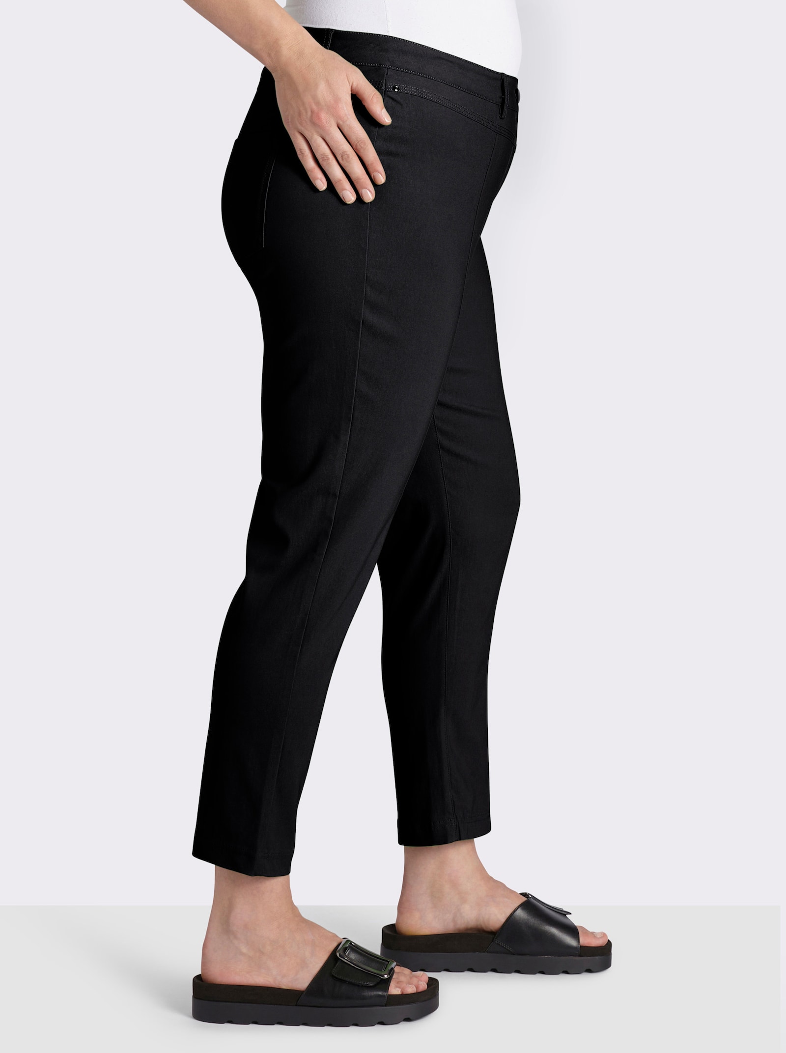 Bengalinhose mit aufgesetzten Gesäßtaschen - schwarz