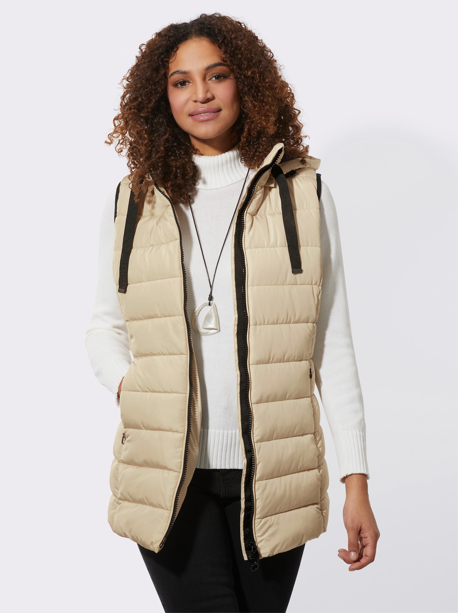 Steppweste mit abzippbarer Kapuze - sand