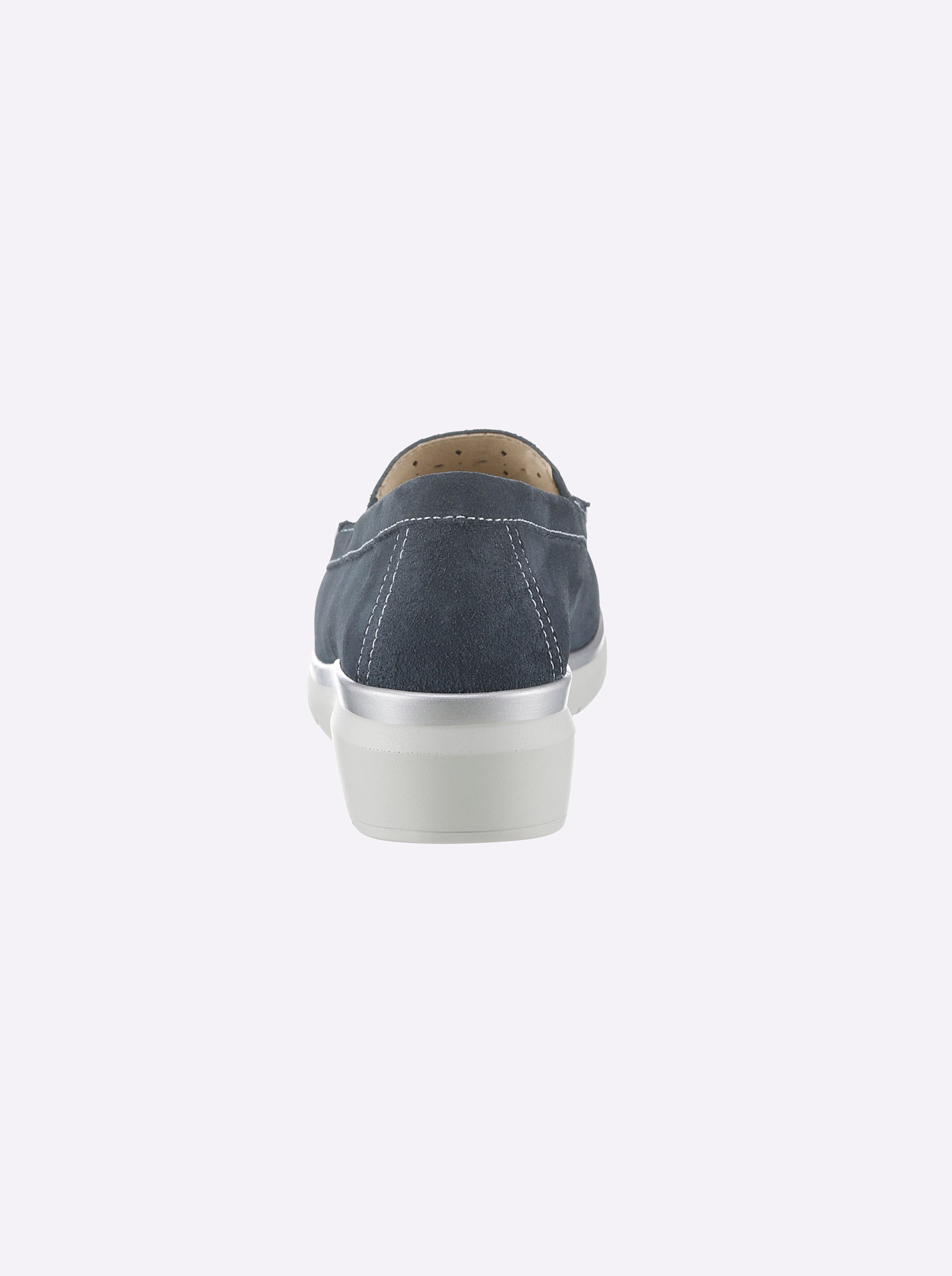 Thumbnail - Slipper