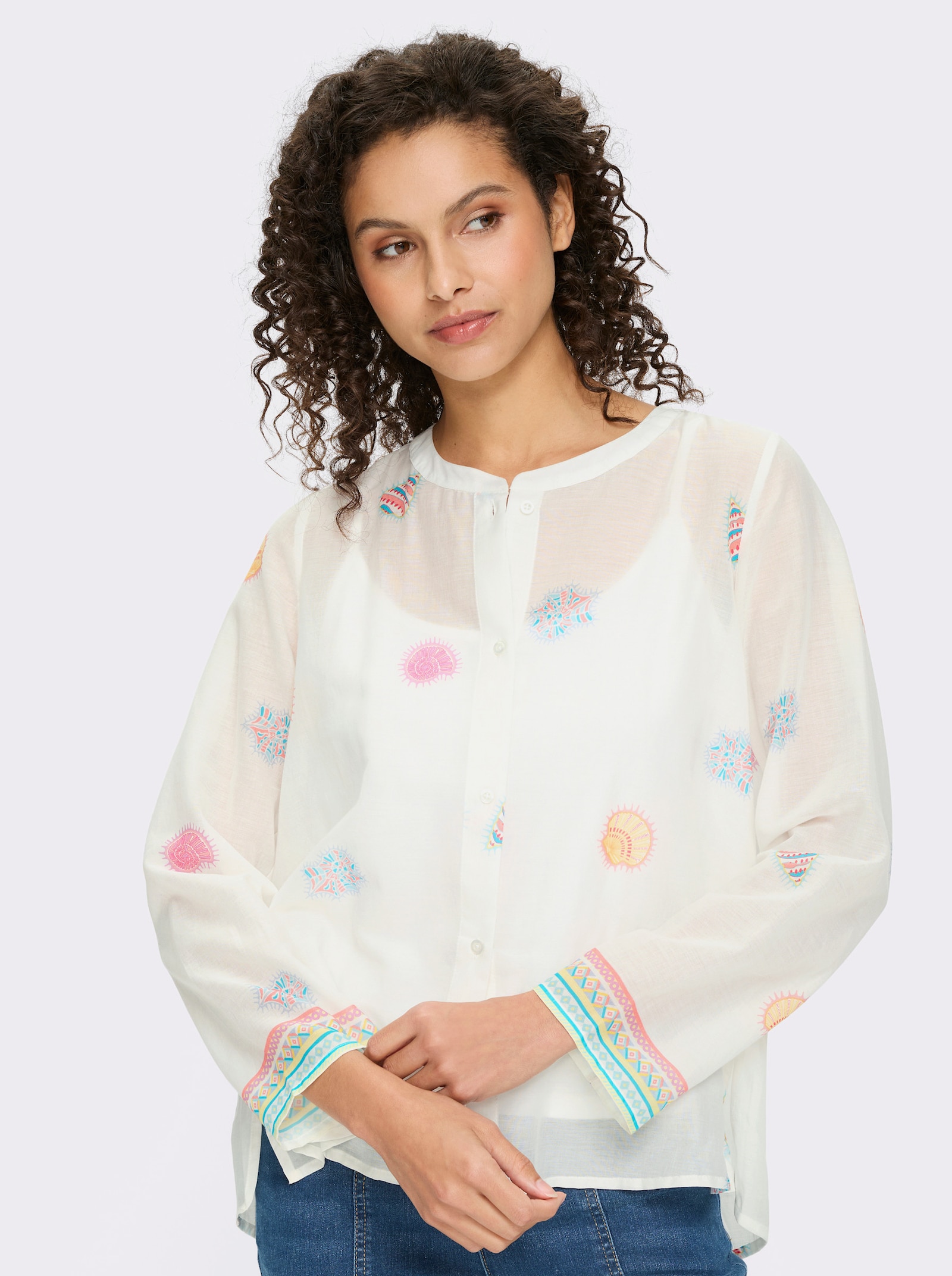 heine Baumwollbluse mit Seitenschlitzen - weiß-flamingo-bedruckt