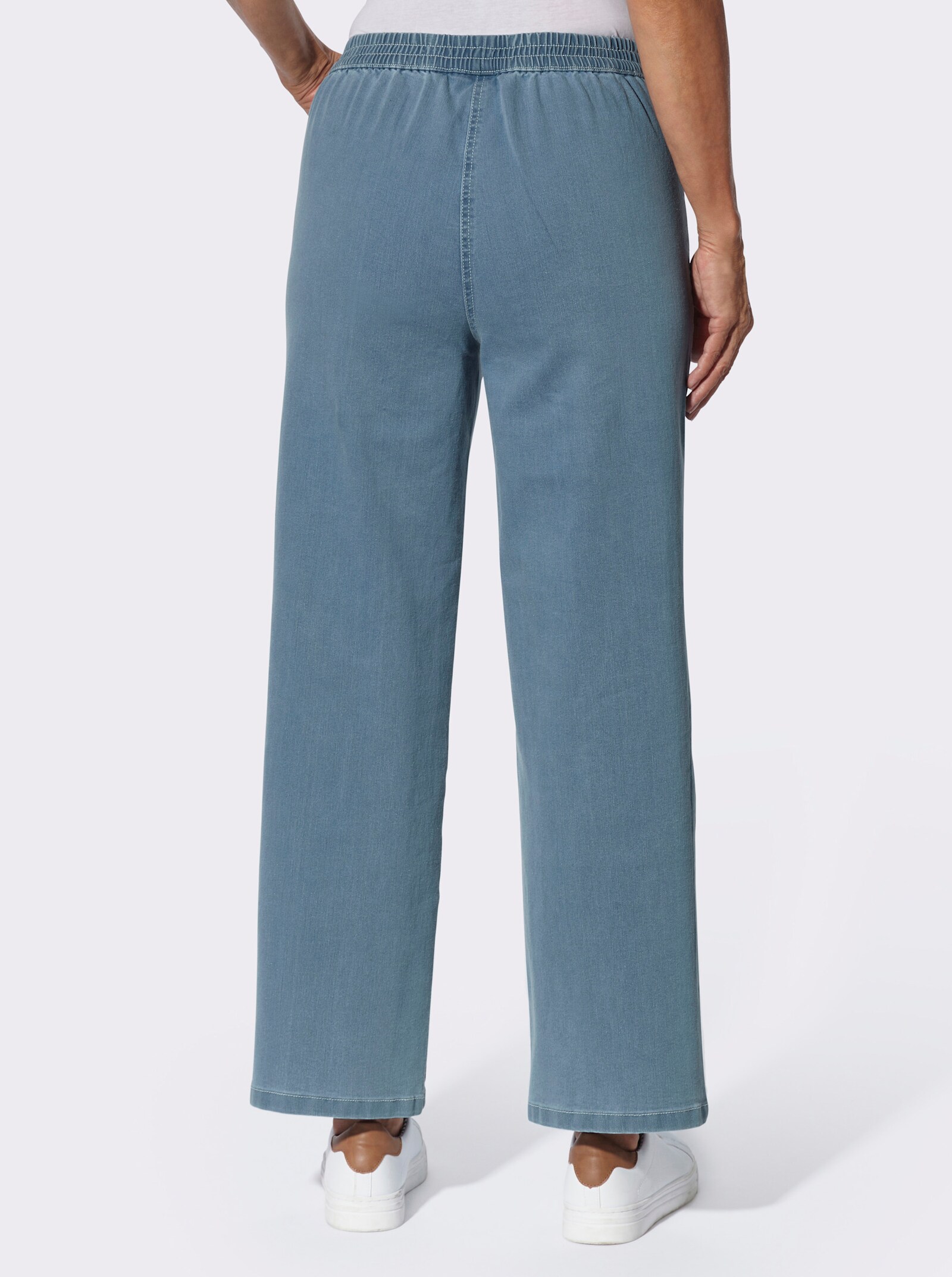 Schlupfjeans in knöchelfreier Länge - blue-bleached