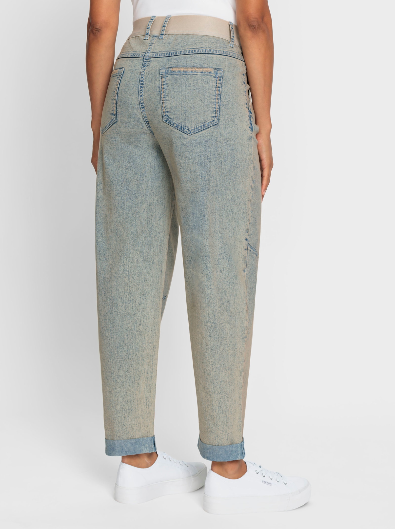 Jean style Mom - bleu blanchi