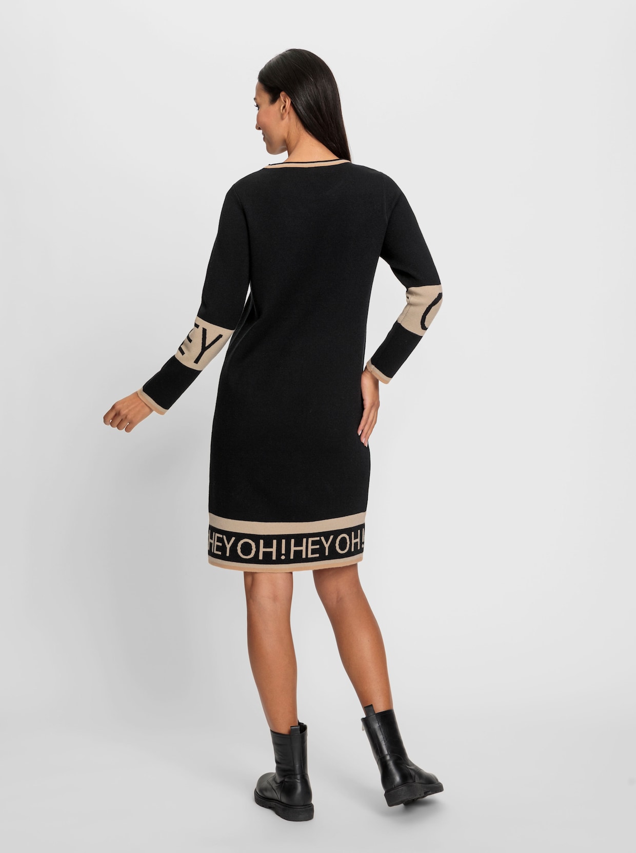 heine Robe en tricot - noir-beige à motifs