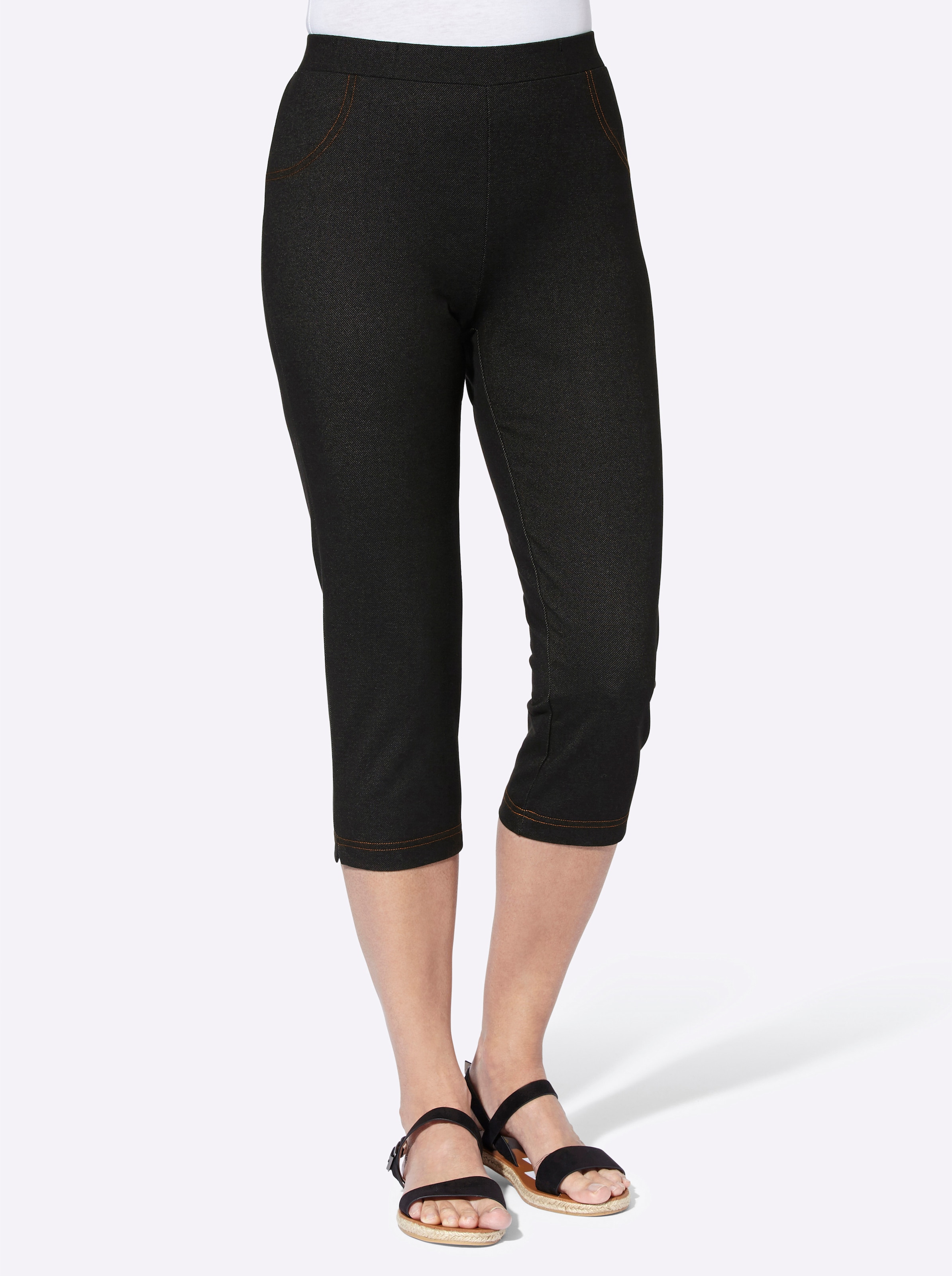 Capri günstig Kaufen-Caprihose in schwarz von heine. Caprihose in schwarz von heine <![CDATA[Die Capri-Hose sieht aus wie eine Jeans, ist aber viel leichter, weicher und herrlich angenehm auf der Haut. Der Rundum-Dehnbund macht jede Bewegung mit. Mit imitierten Taschen vorne.