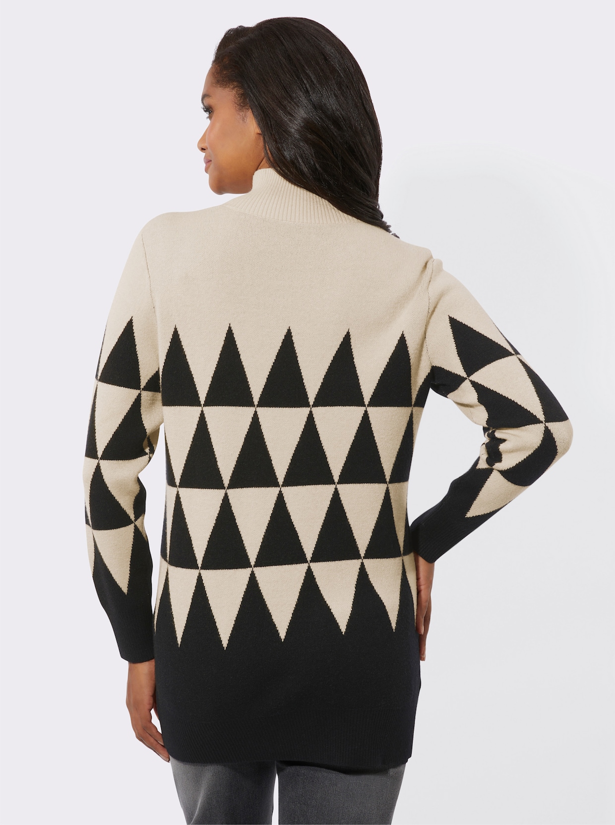 Lange pullover - zand/zwart gedessineerd