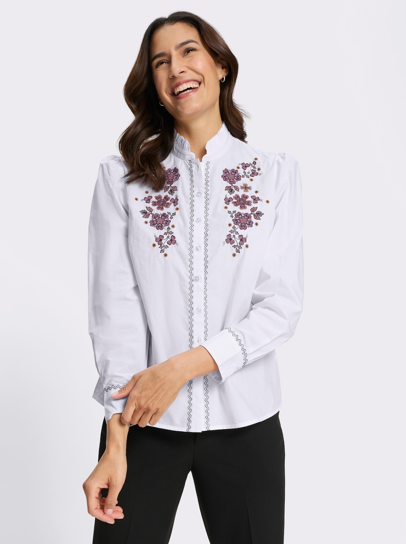 Baumwollbluse mit Blütenstickerei - ecru