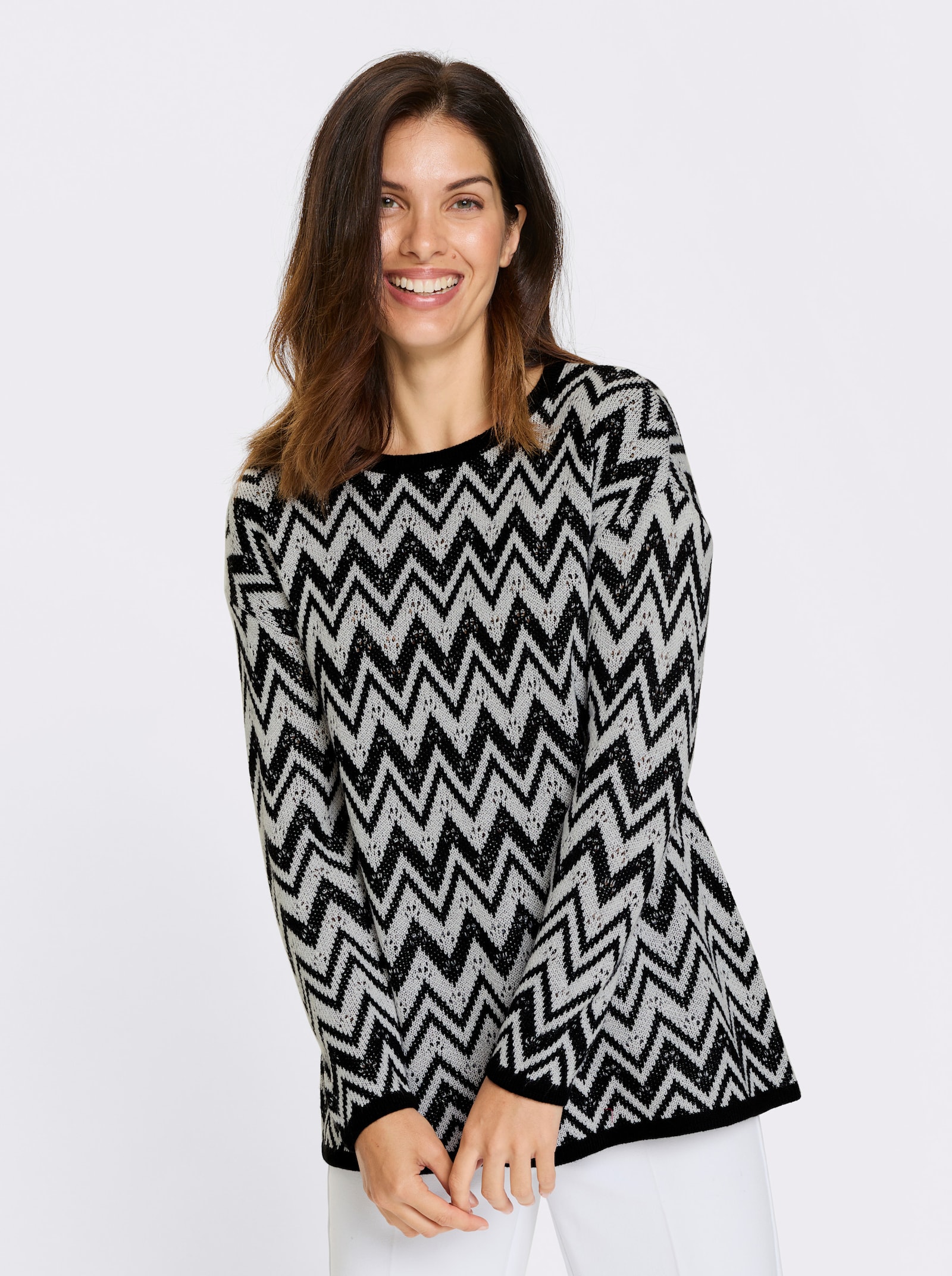 Longpullover mit Zickzack- und Ajour-Muster - schwarz-weiß-gemustert