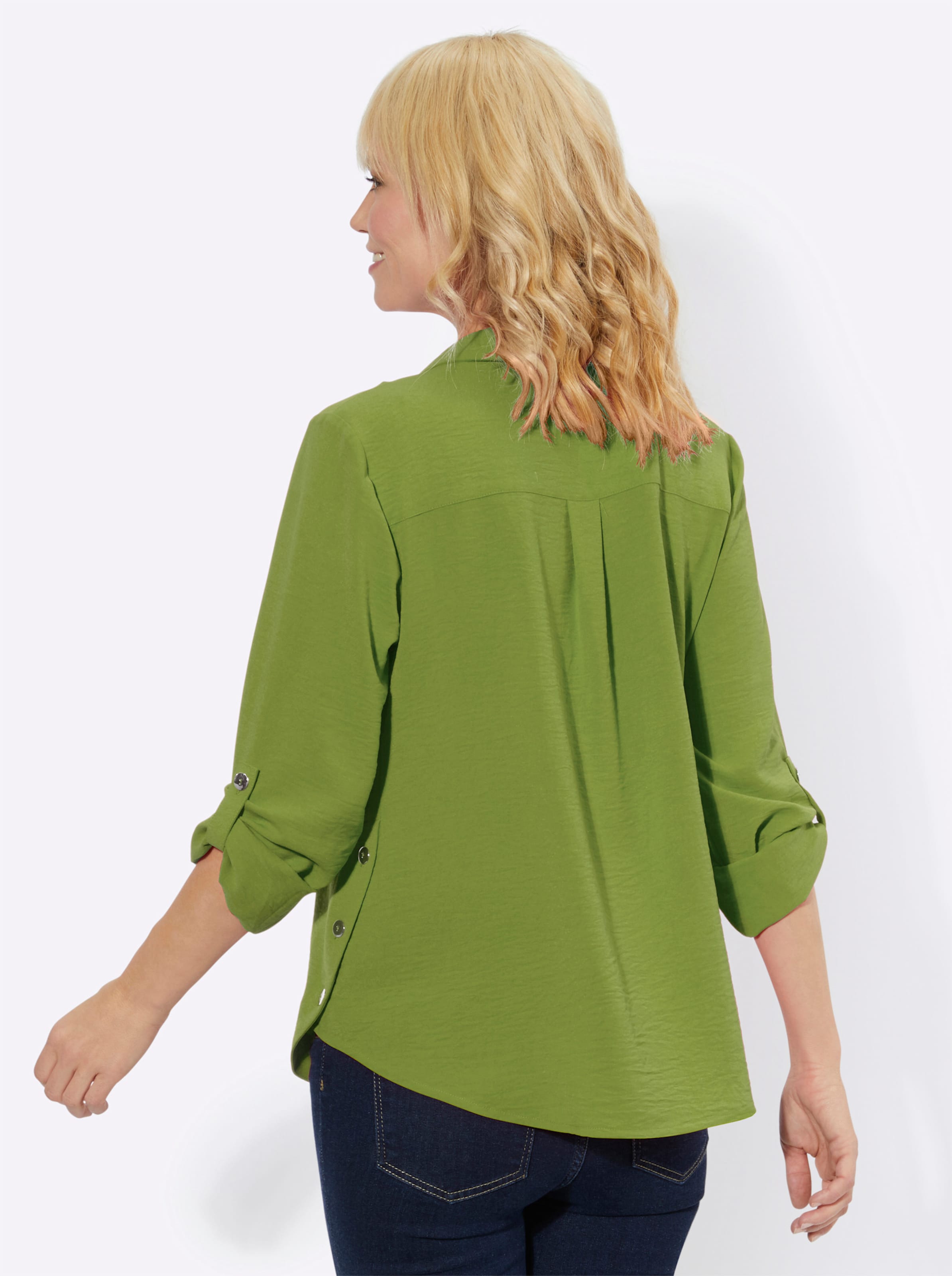 Kompliment günstig Kaufen-Bluse in kiwi von heine. Bluse in kiwi von heine <![CDATA[Ein Kompliment in jeder Größe ist diese Bluse mit Weite gebender Falte im Rücken. Reverskragen mit V-Ausschnitt und kurzer Knopfleiste. Die Ärmel lassen sich auf 3/4-Länge krempeln und dann fi
