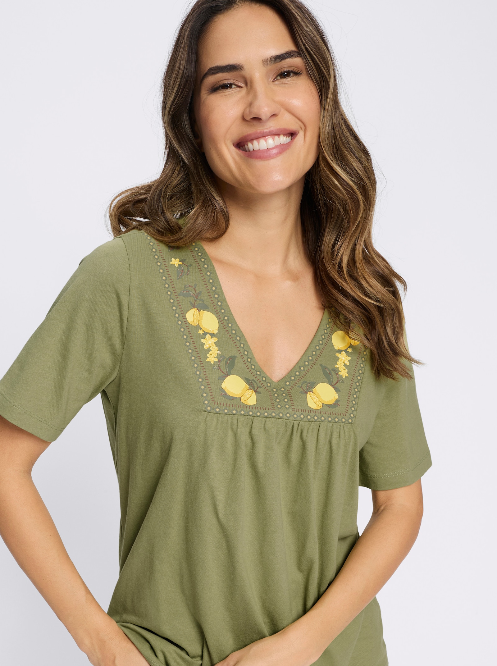 Kurzarmshirt mit Zitronen-Print am Ausschnitt - schilf-gelb