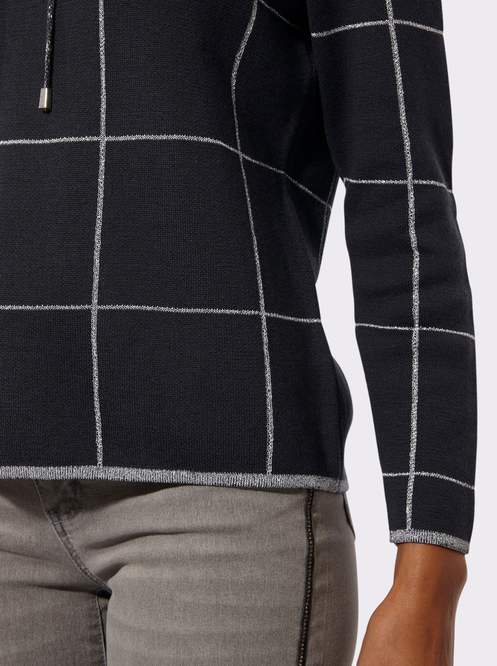 Jacquard-Pullover mit weitenregulierbarem Rollkragen - schwarz-silberfarben