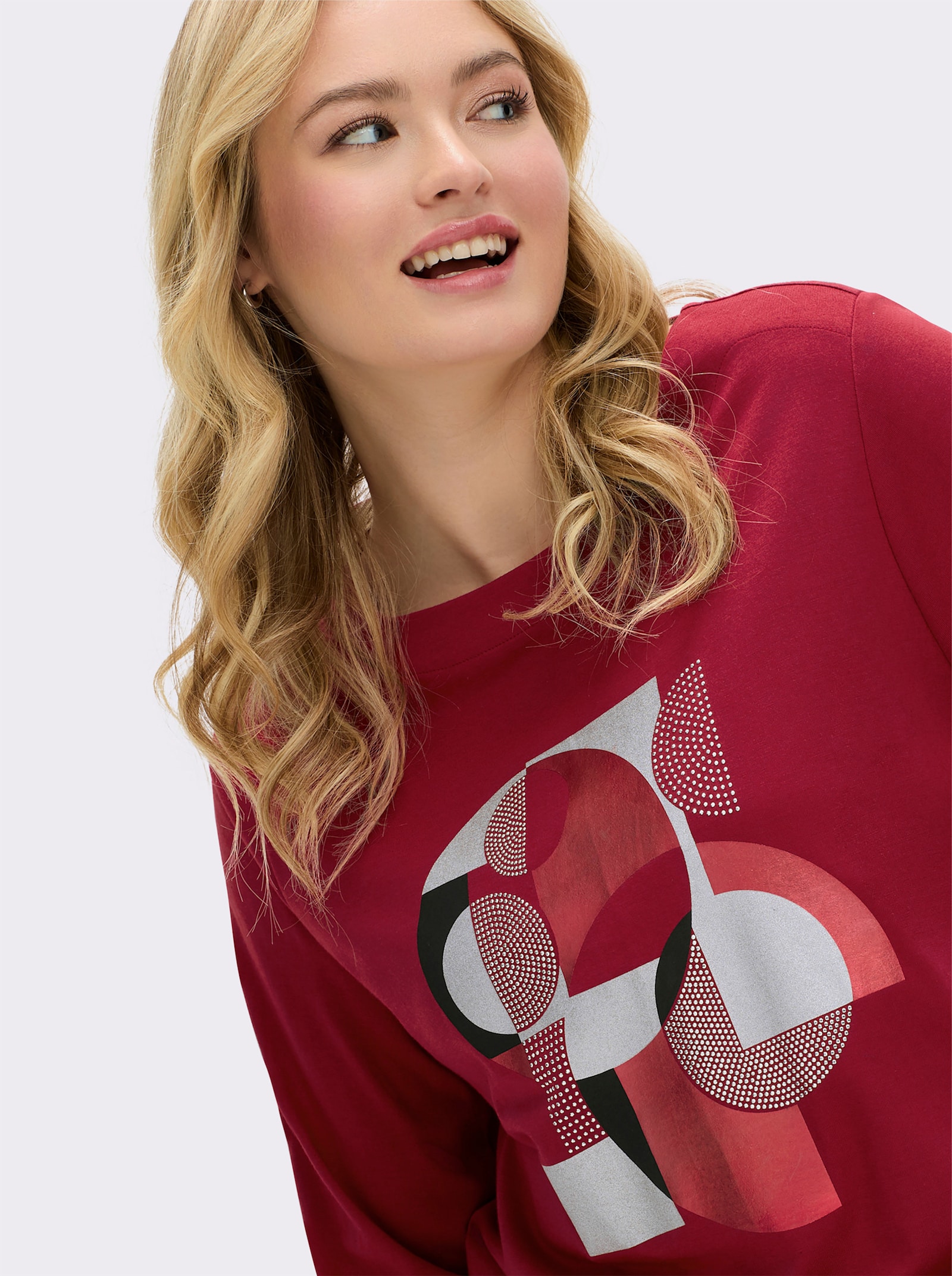sheego Langarmshirt mit Grafikprint und Glitzersteinchen - kirsche-silberfarben-bedruckt